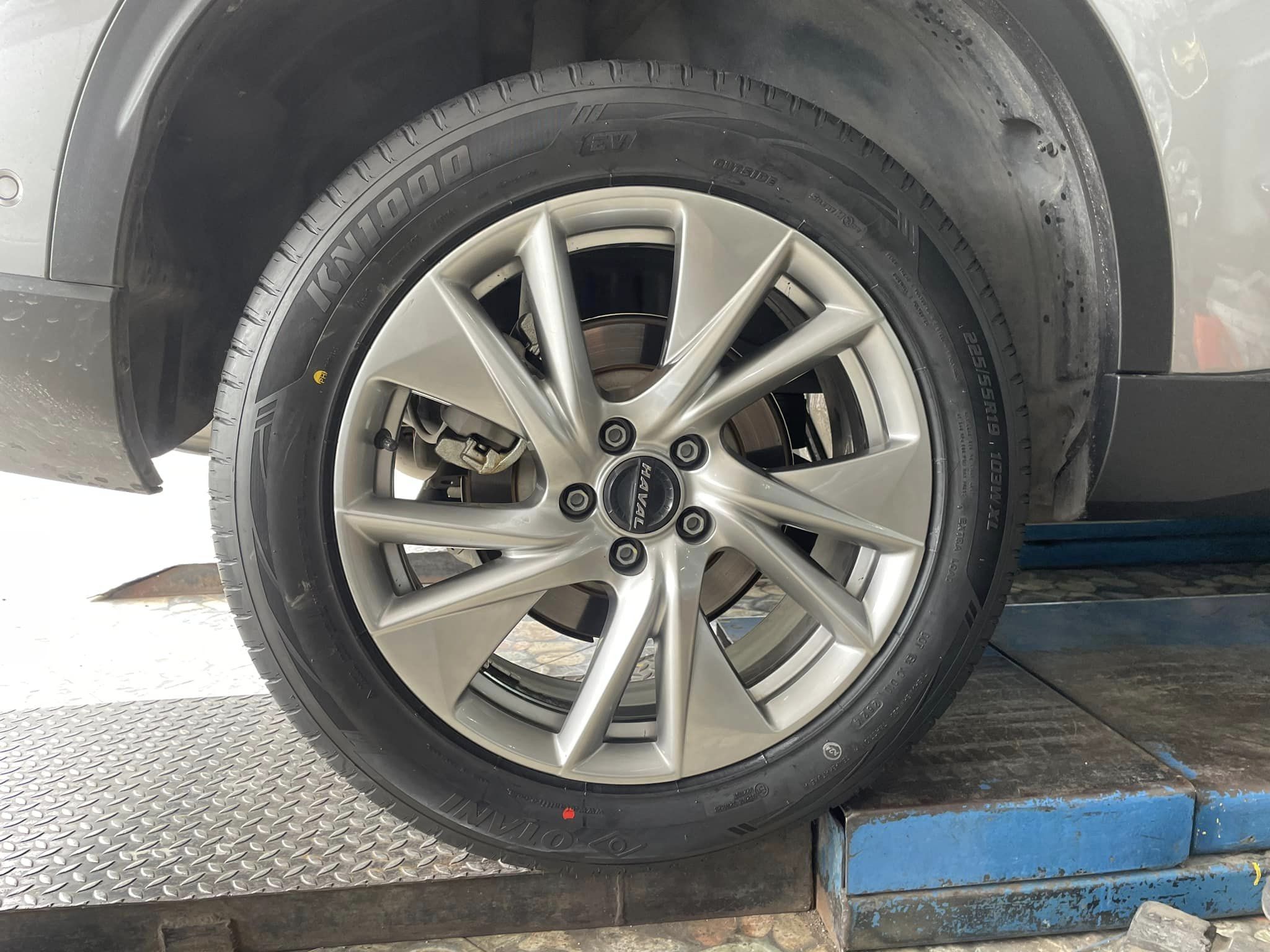 GWM_HAVAL เปลี่ยนยาง #ยางเทคโนโลยีฟองน้ำ สำหรับรถEVเพิ่มความนุ่มเงียบมากยิ่งขึ้น #OTANI #KN1000 225/55R19