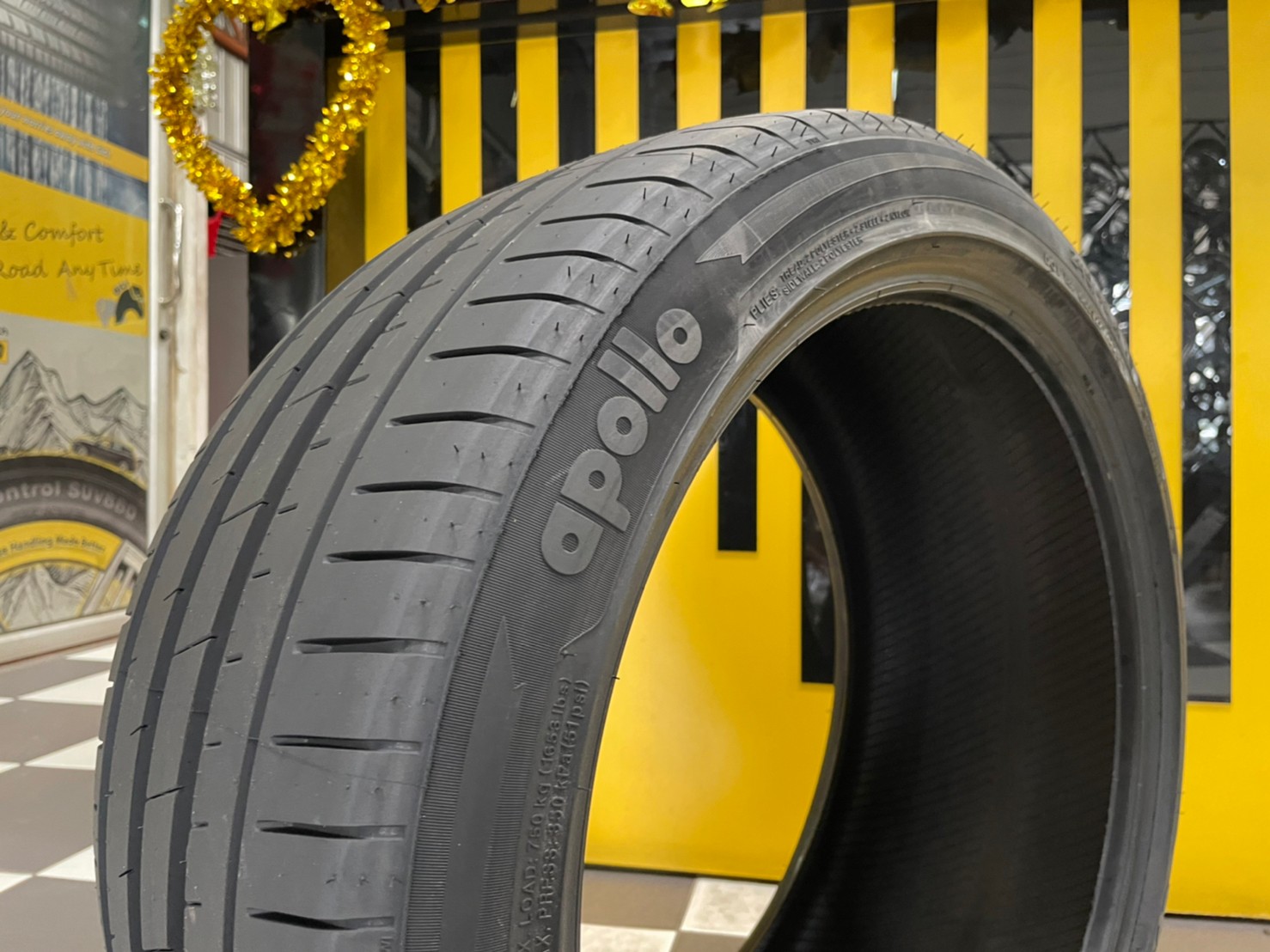 245/40R19 Apollo Aspire 4G+ ยางใหม่ปี2023