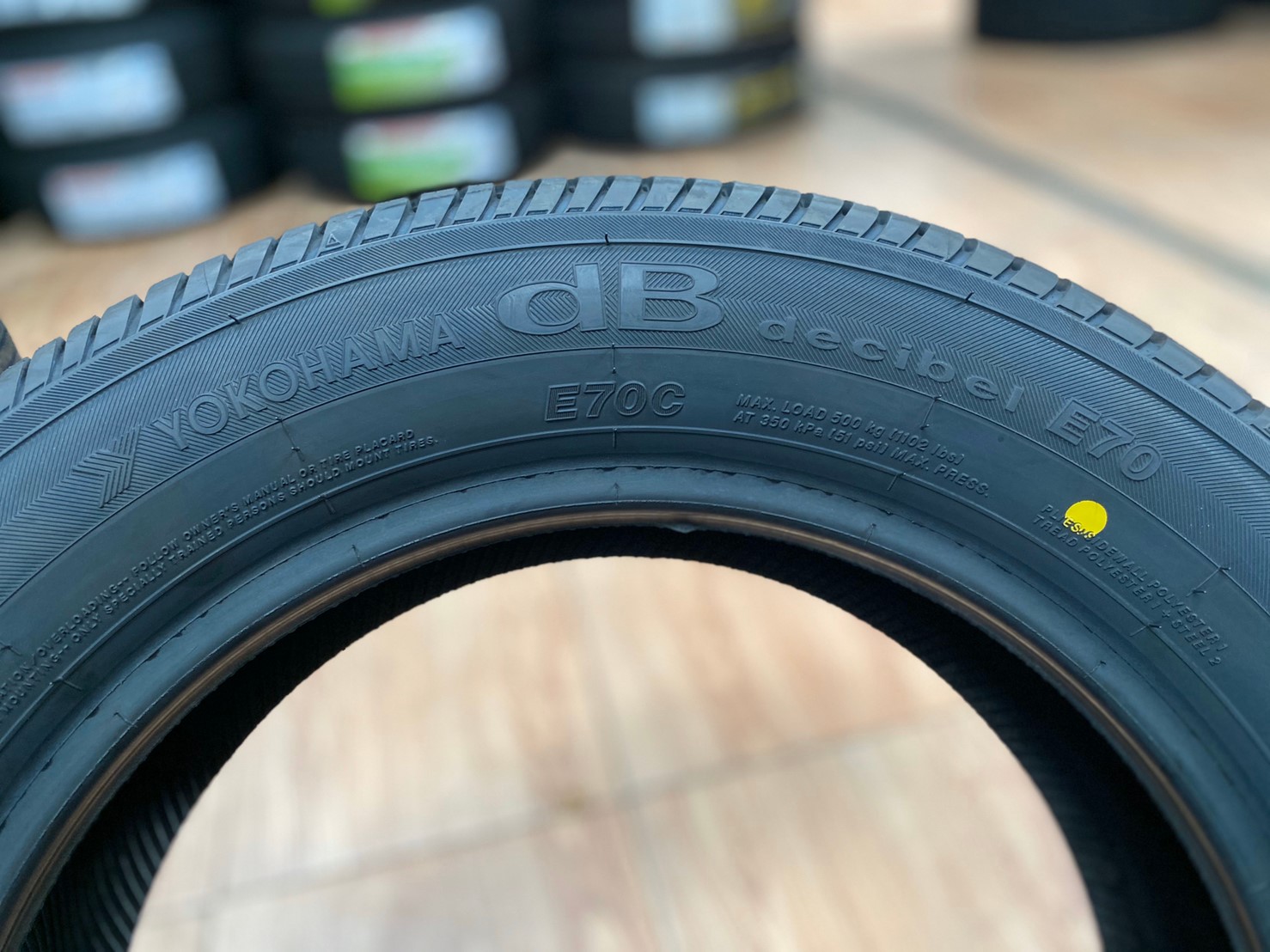 YOKOHAMA E70 185/60R15 ยางใหม่ปี2020 ยางคุณภาพดีนุ่มเงียบ