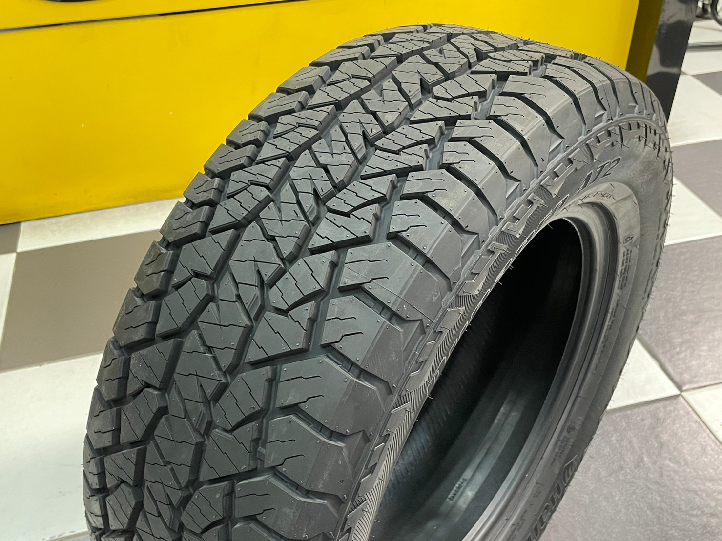 ยาง Hankook Dynapro AT2 (RF11) 265/60R18 ยางใหม่ปี23
