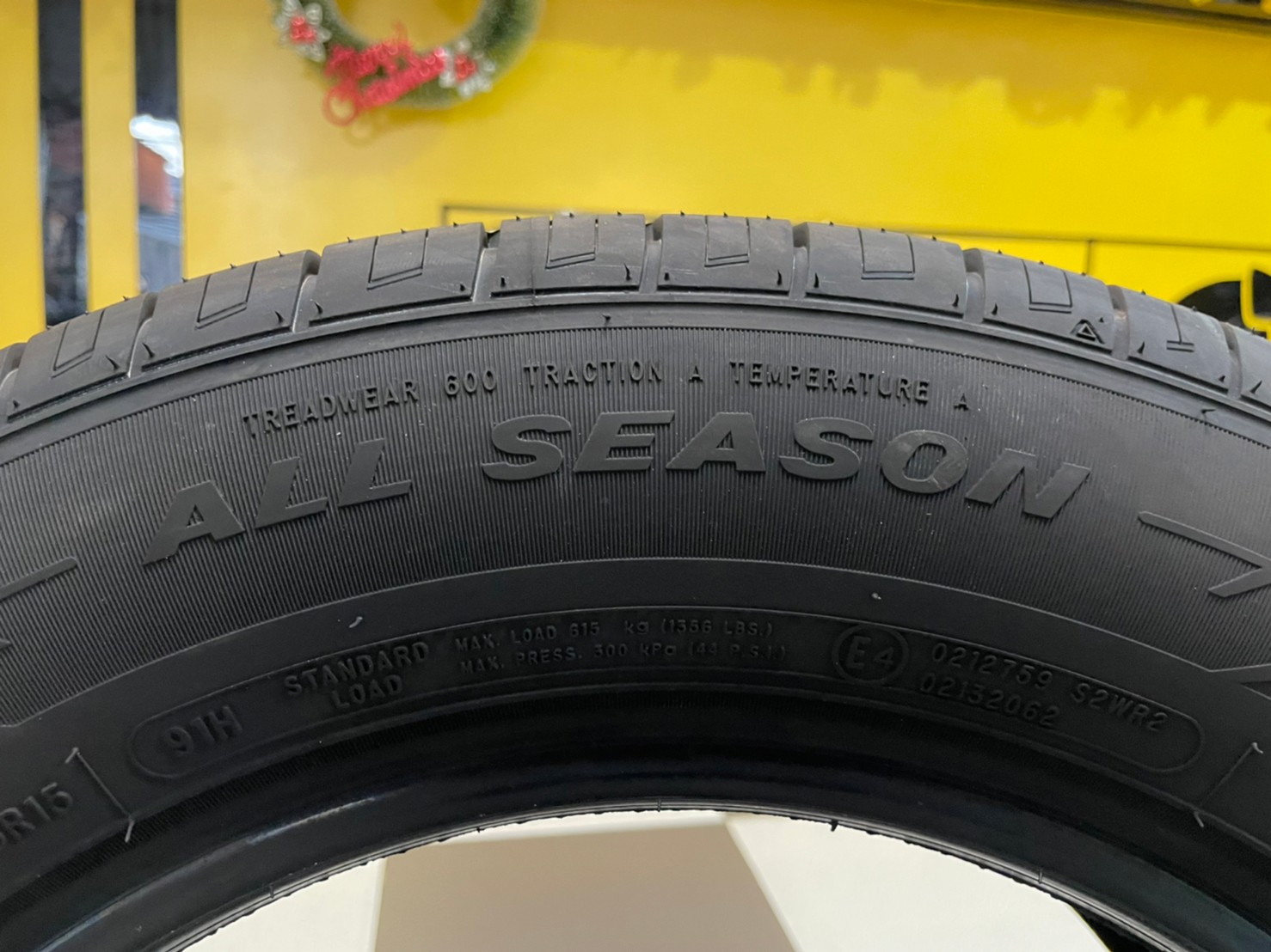 ยางใหม่AUSTONE SP602 195/65R15 ยางใหม่ปี2023