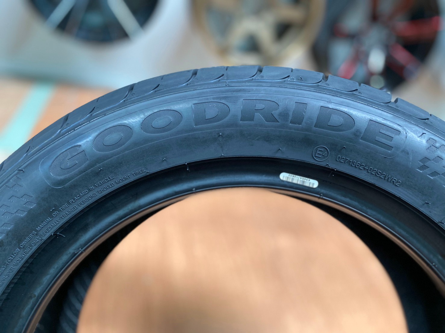 ยางใหม่ Goodride SA57 195/55R15 ยางปี2020 พร้อมติดตั้งฟรี