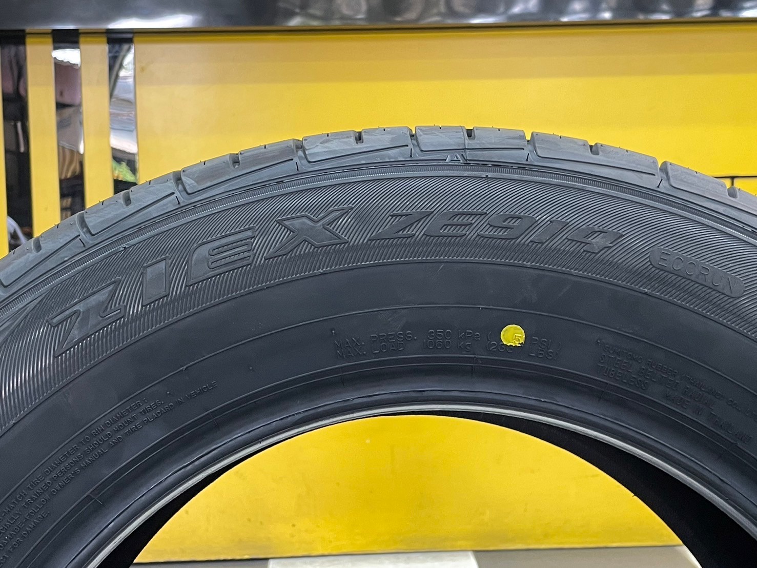 ยางใหม่ Falken ZE914 265/60R18 ยางใหม่ปี2024
