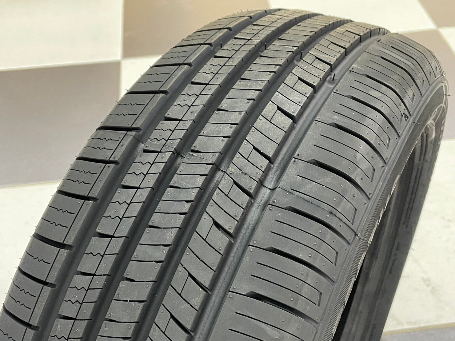 ยางใหม่ AUSTONE SP602 195/55R15 ยางผลิตไทย คุ้มค่ารับประกันบาดบวมเบียดตำ365วันเคลมฟรี ยางใหม่ปี2024