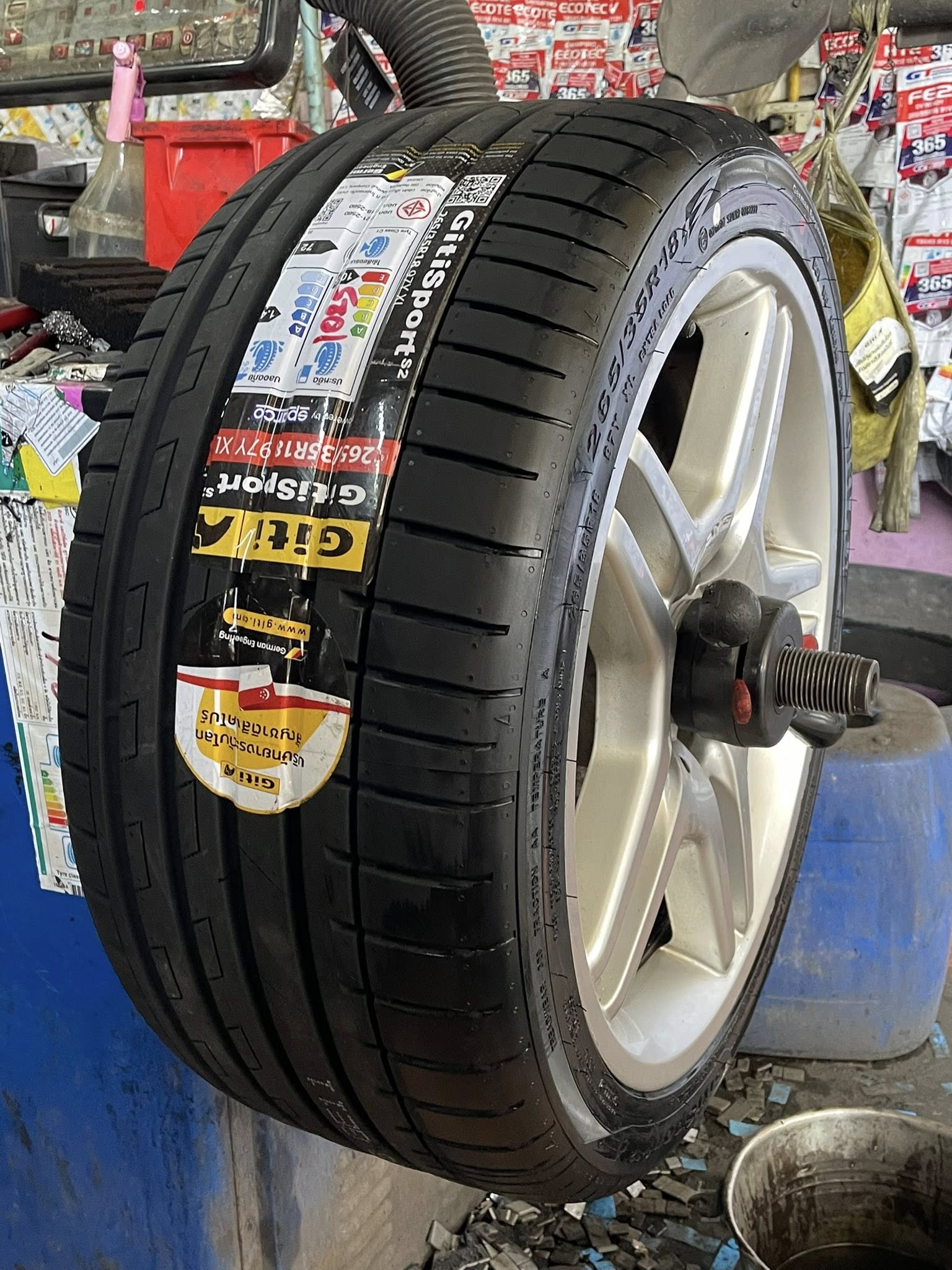 MercedesBenz #W211🛞 #Giti #SportS2 245/40R18 265/35R18