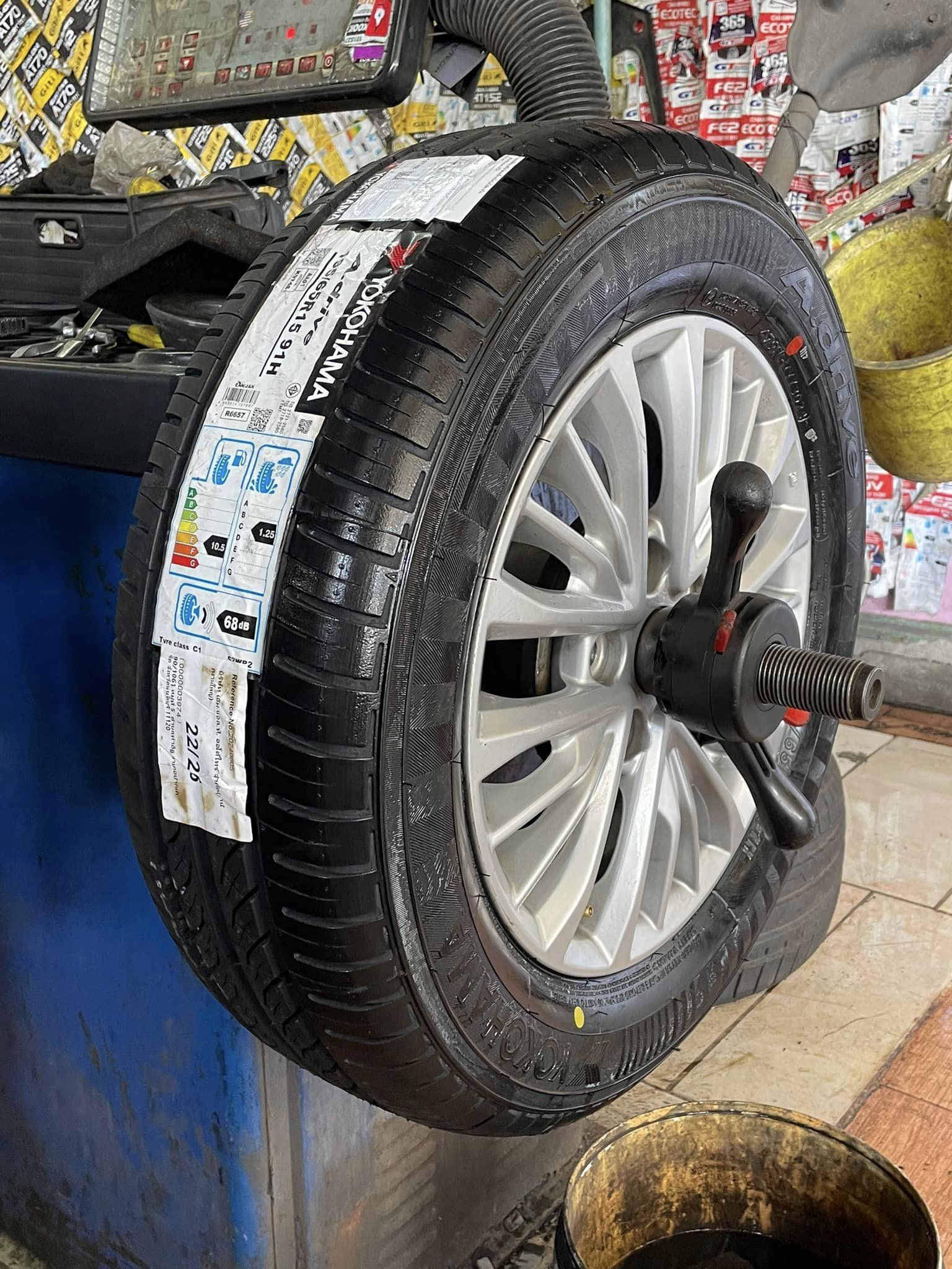 🛞❤️ #SUZUKI_ERTIGA 🚘เปลี่ยนยาง 🛞🐘#YOKOHAMA_A.drive_195/65R15