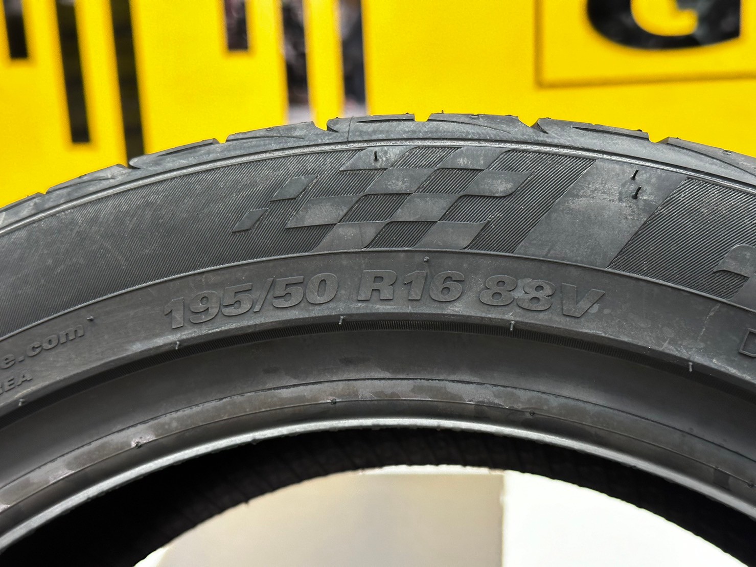 KUMHO PS31 195/50R16 ยางใหม่ปี2023 (4เส้น)