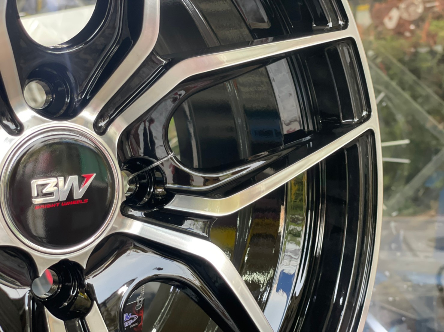 ล้อแม็กซ์ขอบ15 Brightwheels ASTON-3 ขอบ15 กว้าง7 ออฟ32 4รู100 สีดำหน้าเงา(FP/B)