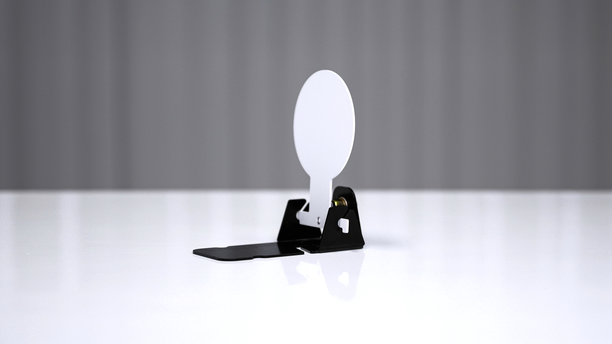 SKU-04059 Falling Plate