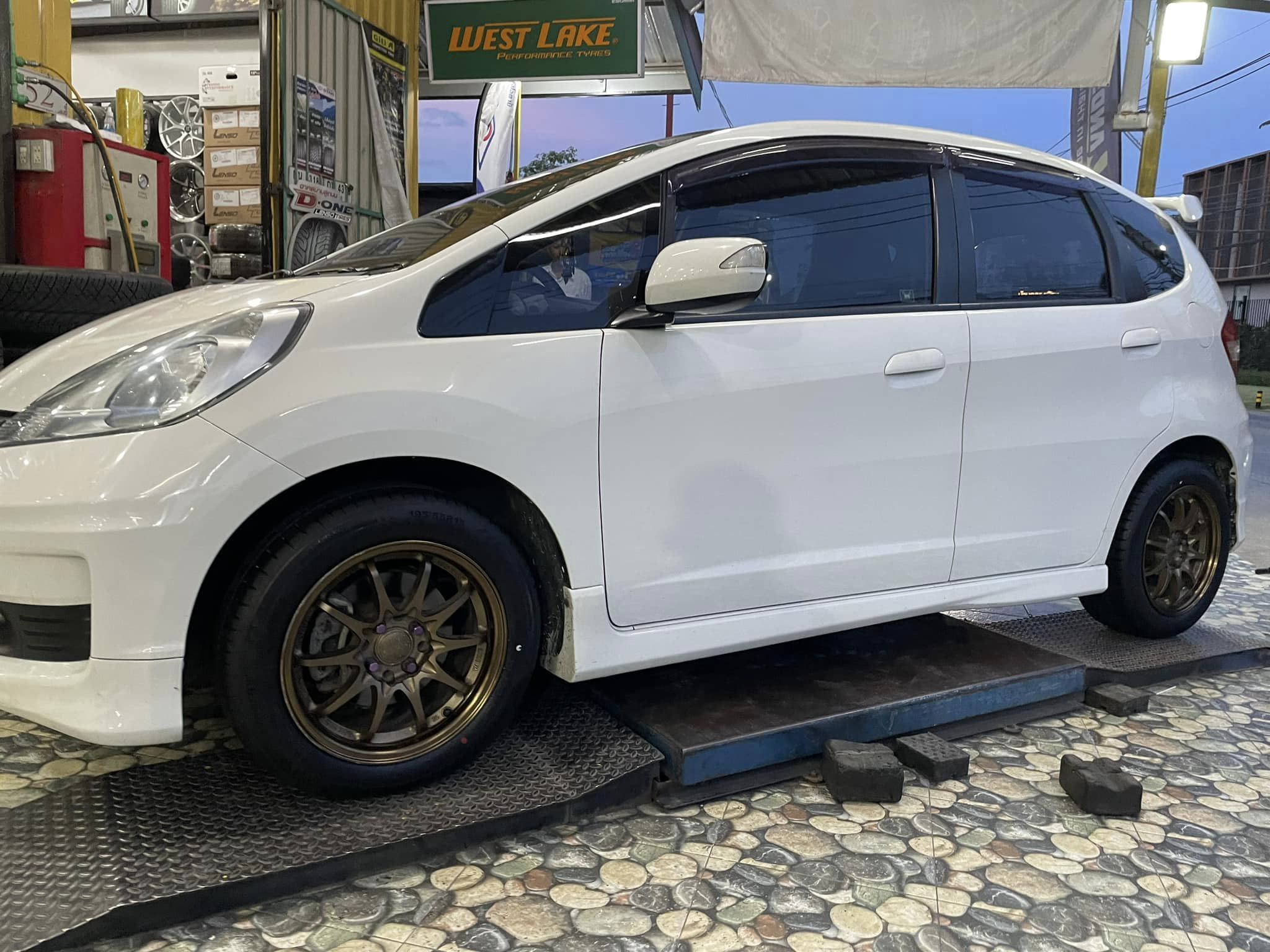 🚘 #Honda_Jazz 🛞 #ติดตั้งยางจีที 🛞#Giti Synergy H2 195/55R15 ยางใหม่ปี2024