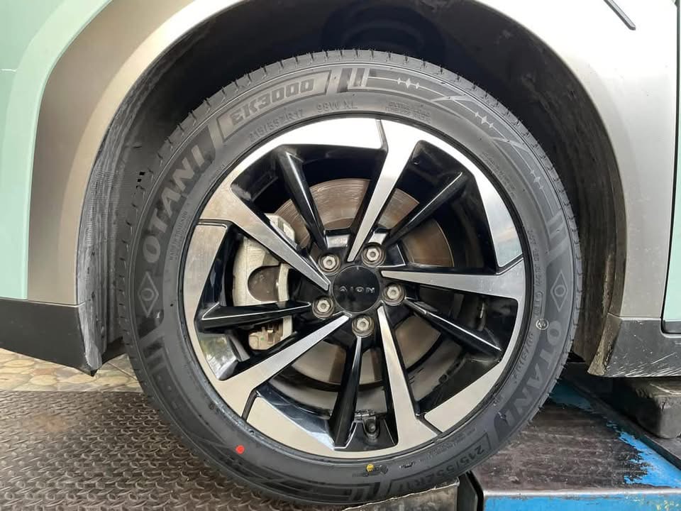 🙏 #ขอบพระคุณลูกค้ามากๆค่ะไว้วางใจใช้บริการเอ็มแอลออโต้แม็กซ์ 🚘 #AION_Y🛞 #OTANI #EK3000 215/55R17