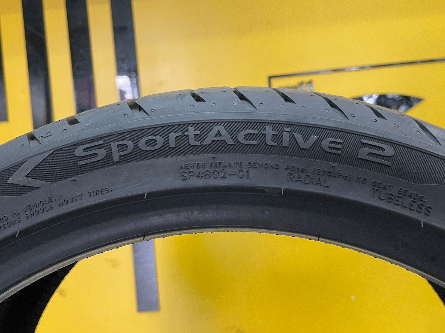 ยางใหม่GT Sport Active2 ขนาดยาง 255/35R18 ยางใหม่ปี2023