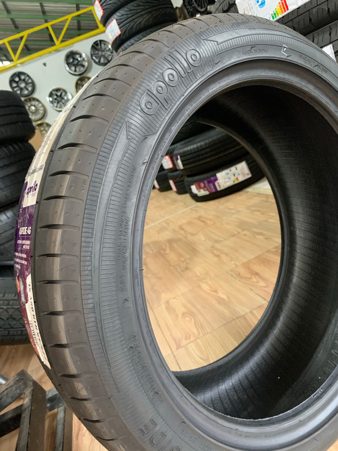 ยางApollo Aspire4G 225/45R18 ยางสปอร์ตคุณภาพดี นุ่มเงียบ ยางปี2021