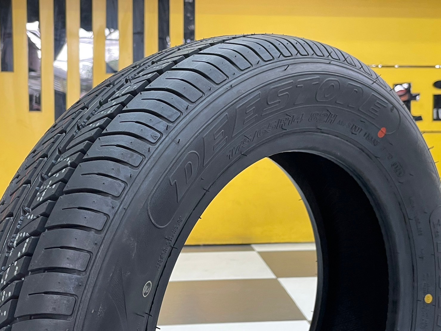 ยางใหม่ #Deestone R201 175/65R14 ยางใหม่ปี2024
