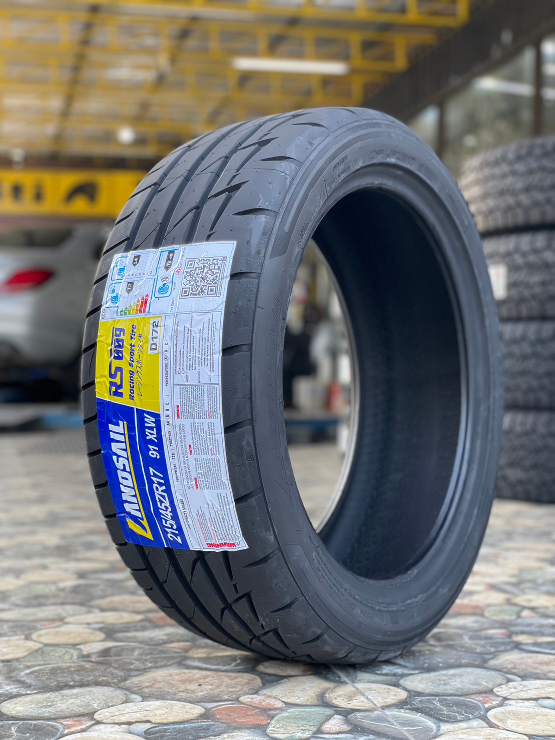 Lansail RS009 215/45R17 ยางใหม่2023