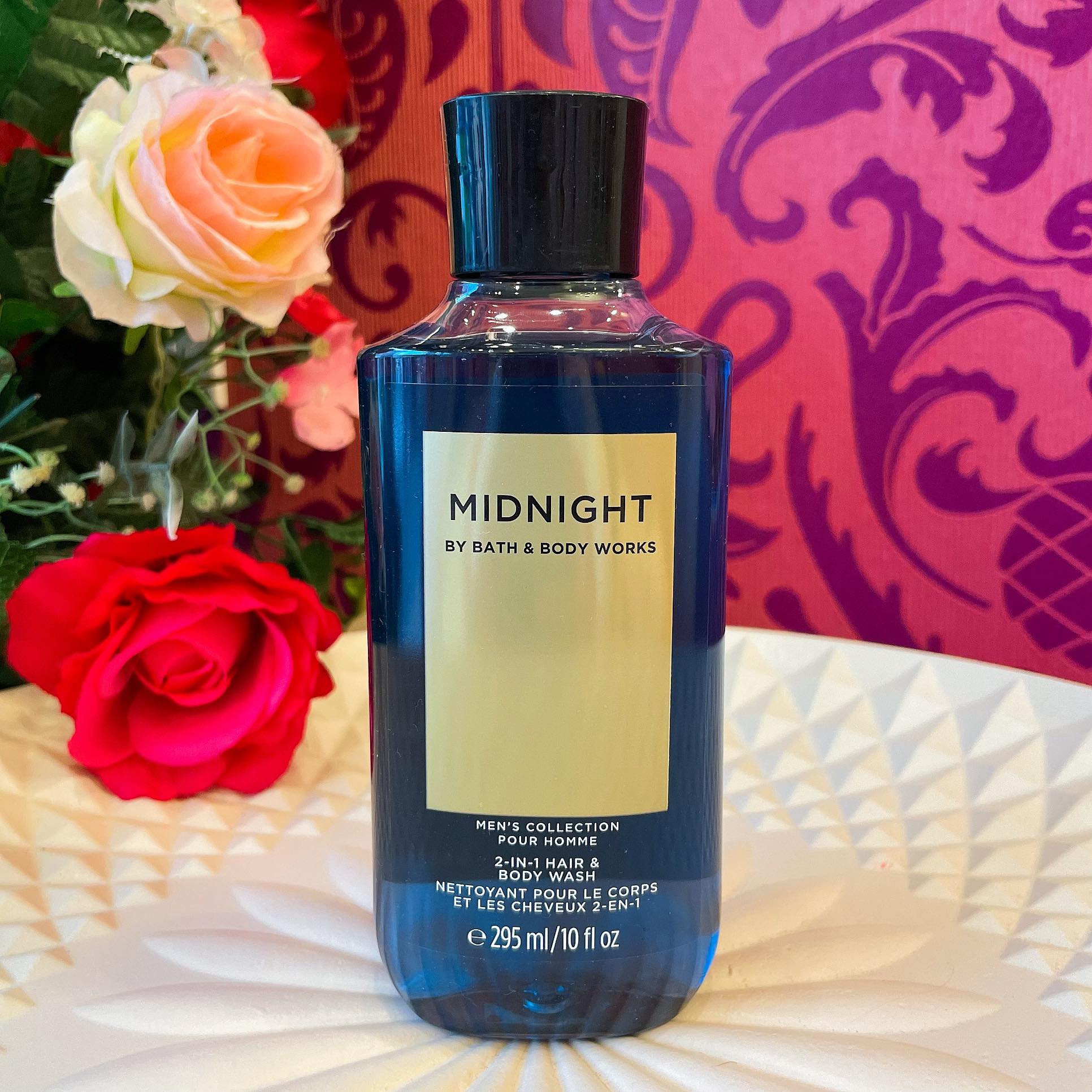BBW เจลอาบน้ำ ดีงามที่สุด กลิ่นMIDNIGHT ผสมน้ำหอม ของแท้ เราใช้เองเลยซื้อเผื่อลูกค้าค่ะ ขวดใหญ่ Bath and Body Works Shower Gel 295ml