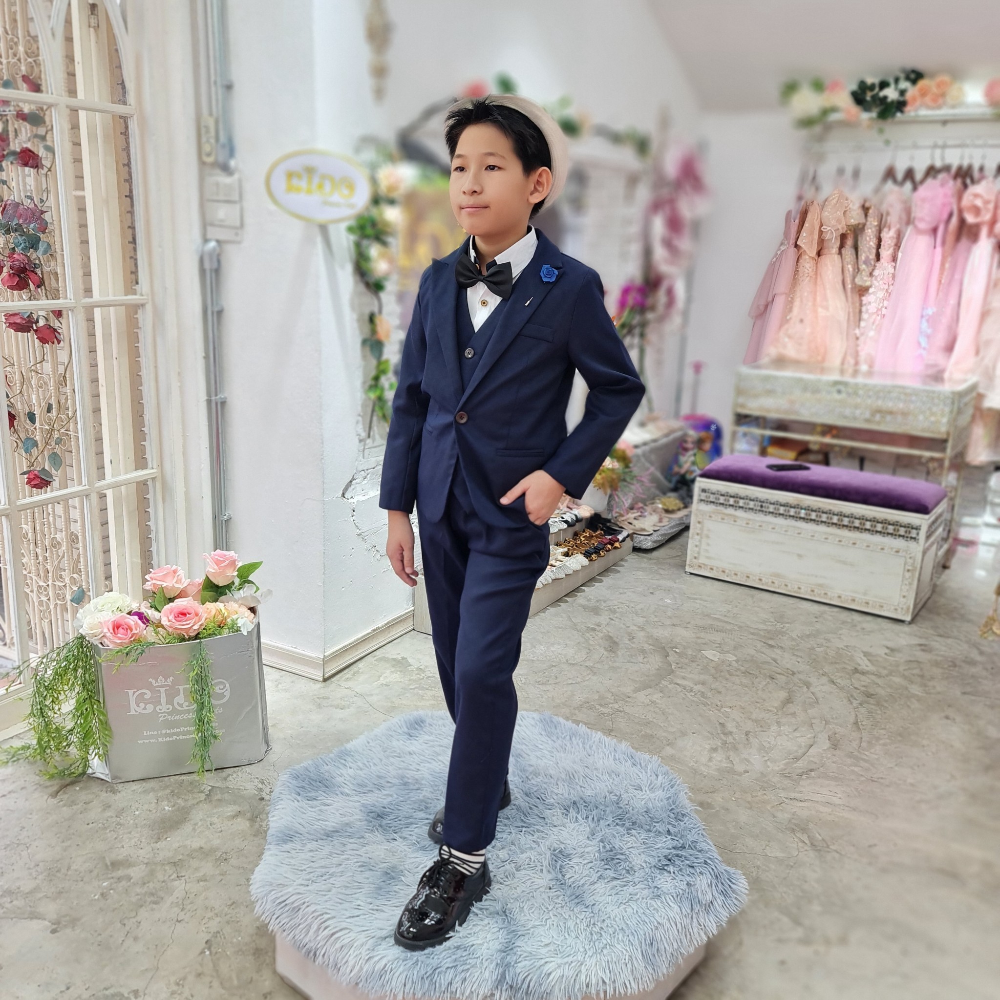 สูทเด็กผู้ชาย(หน้าร้านอยู่รัชดา ลองได้ถ่ายรูปจากชุดจริง)S134สีน้ำเงินฟ้าเซ็ตสูท5ชิ้น สูท เสื้อเชิ้ต กั๊ก กางเกง หูกระต่าย