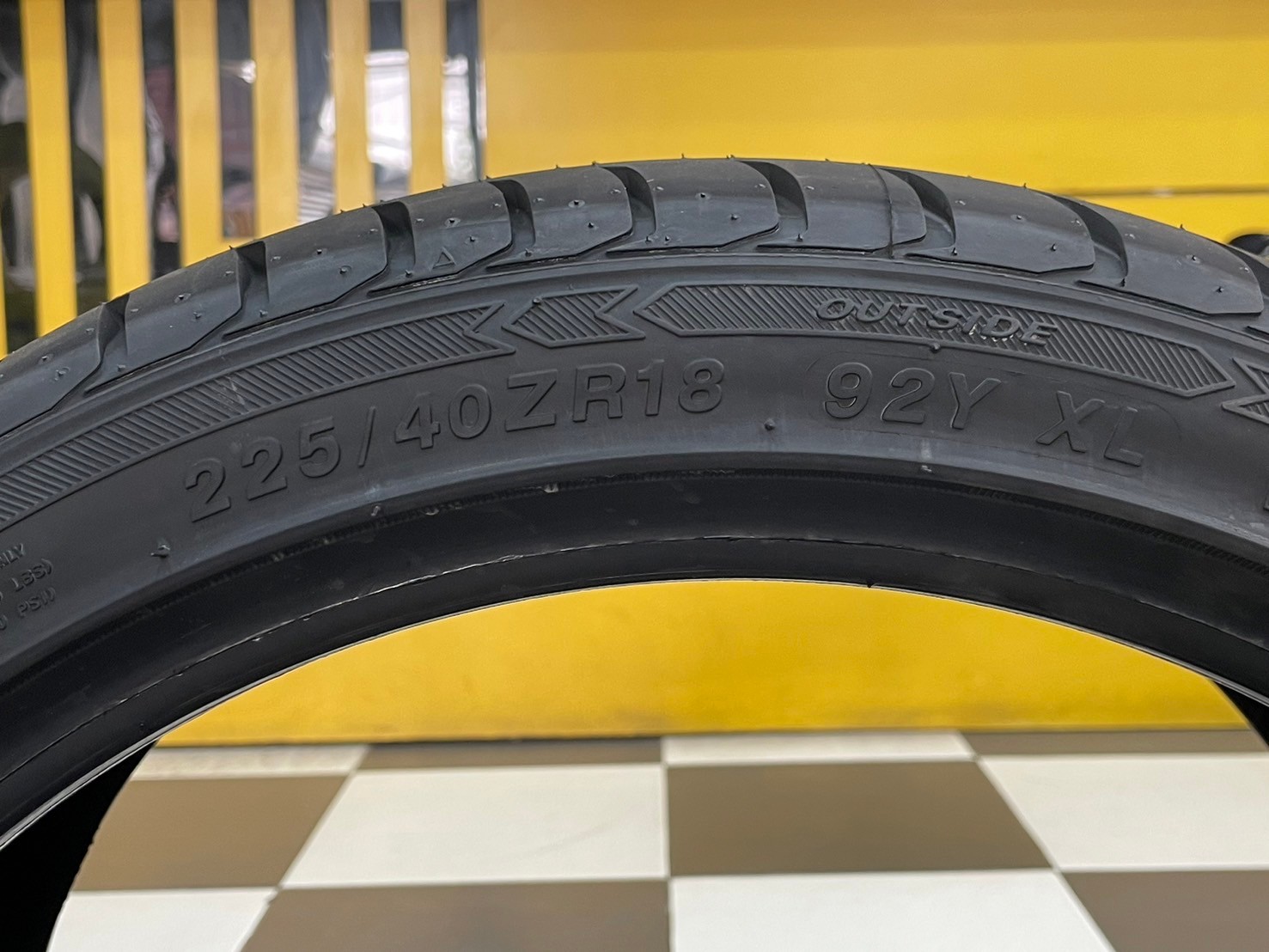 ยางไซหลุน #Sailun Atrezzo ZSR 225/40R18 ยางใหม่ปี2024