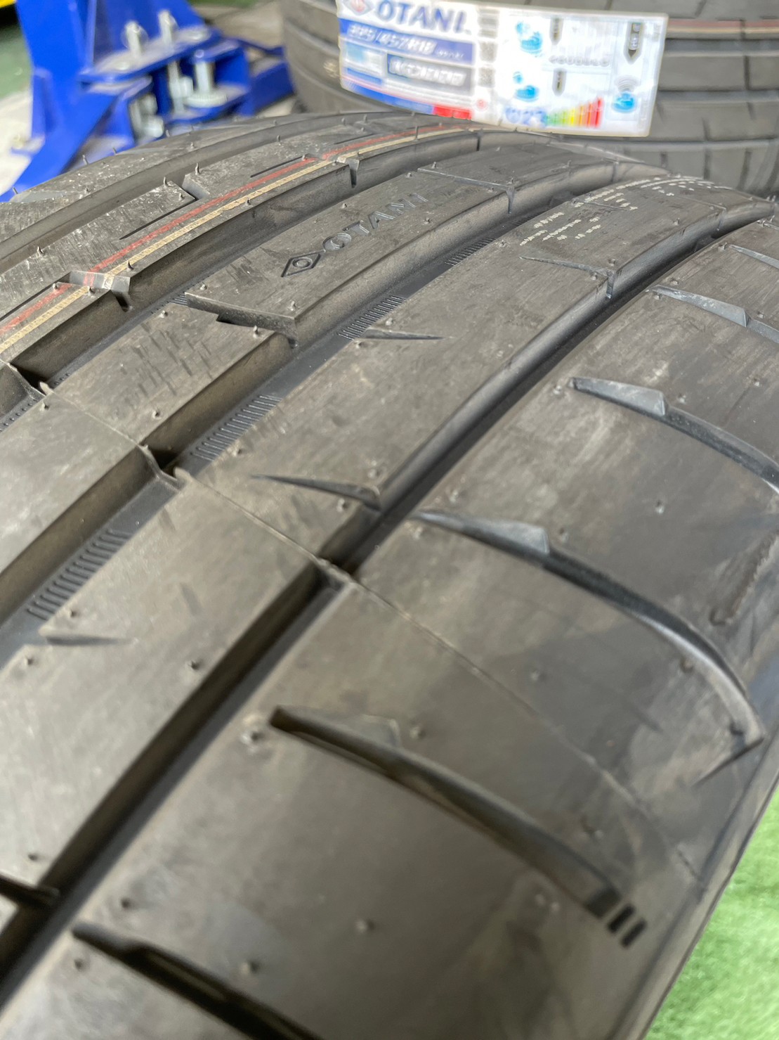 OTANI KC1000 225/45R18 ยางคุณภาพดี นุ่มเงียบ ราคาพิเศษ