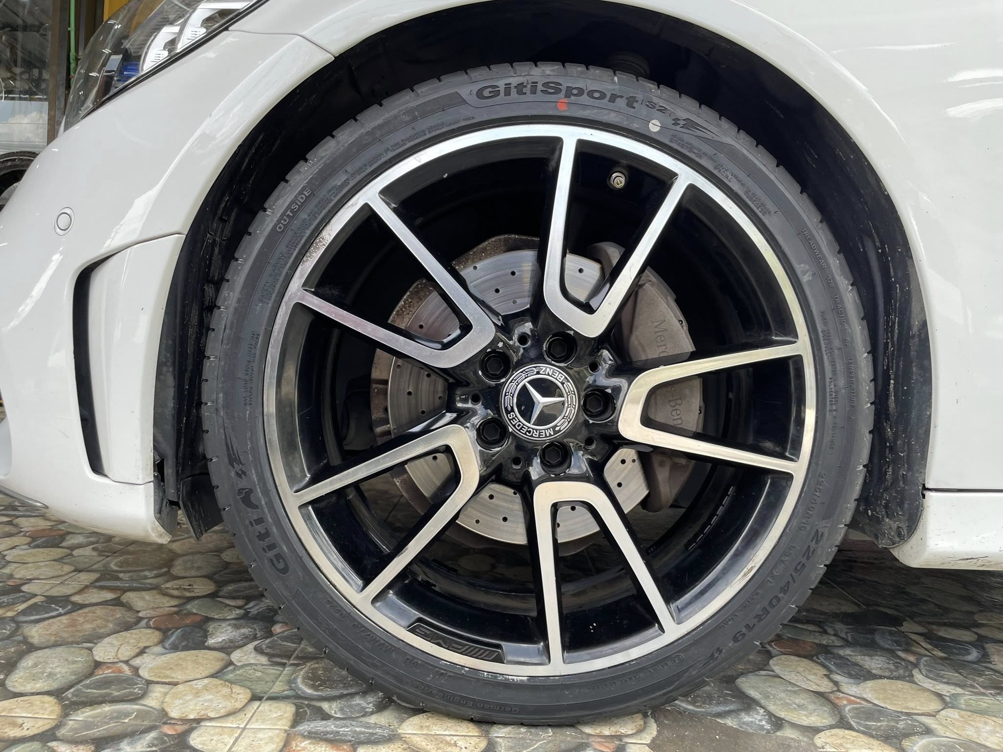 BENZ_C220d เปลี่ยนยาง 🛞🐘#GITI_SportS2_225/40R19 🛞 #GITI_SportS2_255/35R19