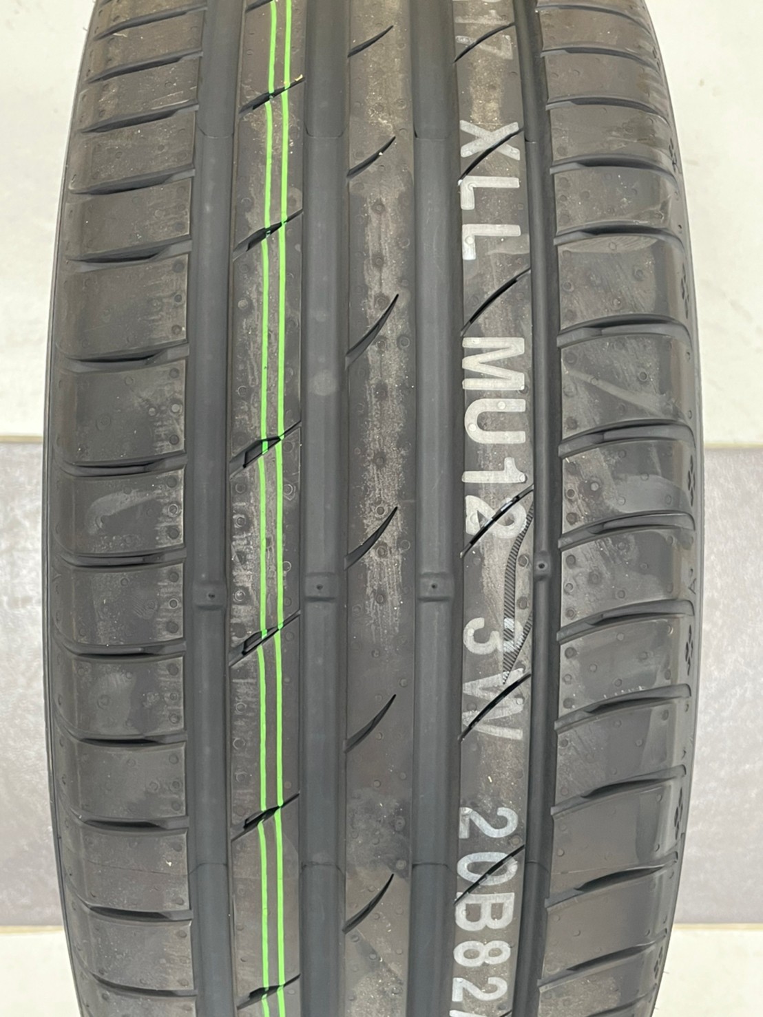 MARSHAL MU12 215/45R17 ยางใหม่ปี2021