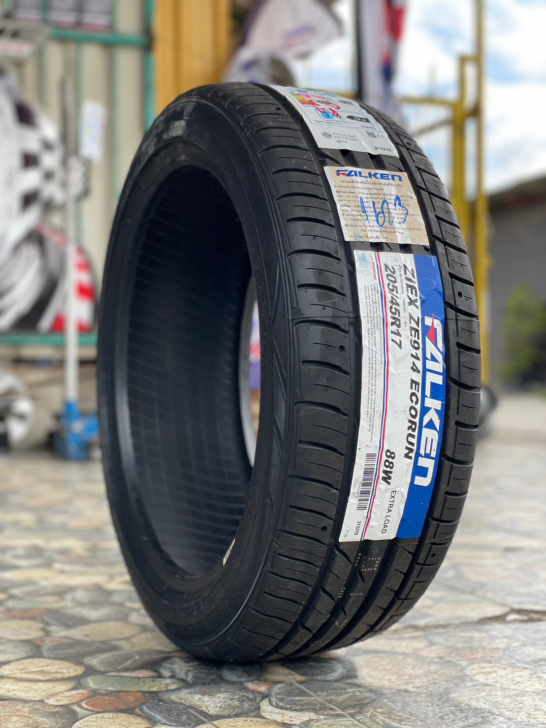 FALKEN ZIEX ZE914 ECORUN 205/45R17 ยางใหม่ปี2023