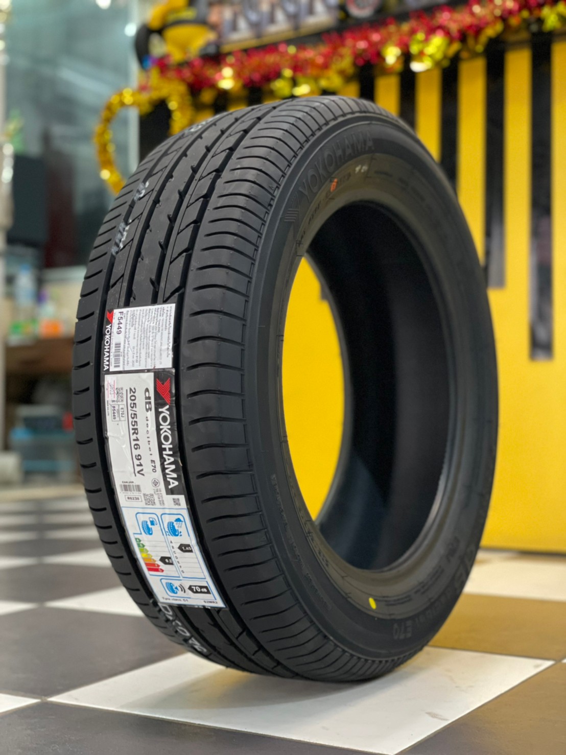 ยางใหม่YOKOHAMA ADVAN DB E70 205/55R16 ยางใหม่ปี2023