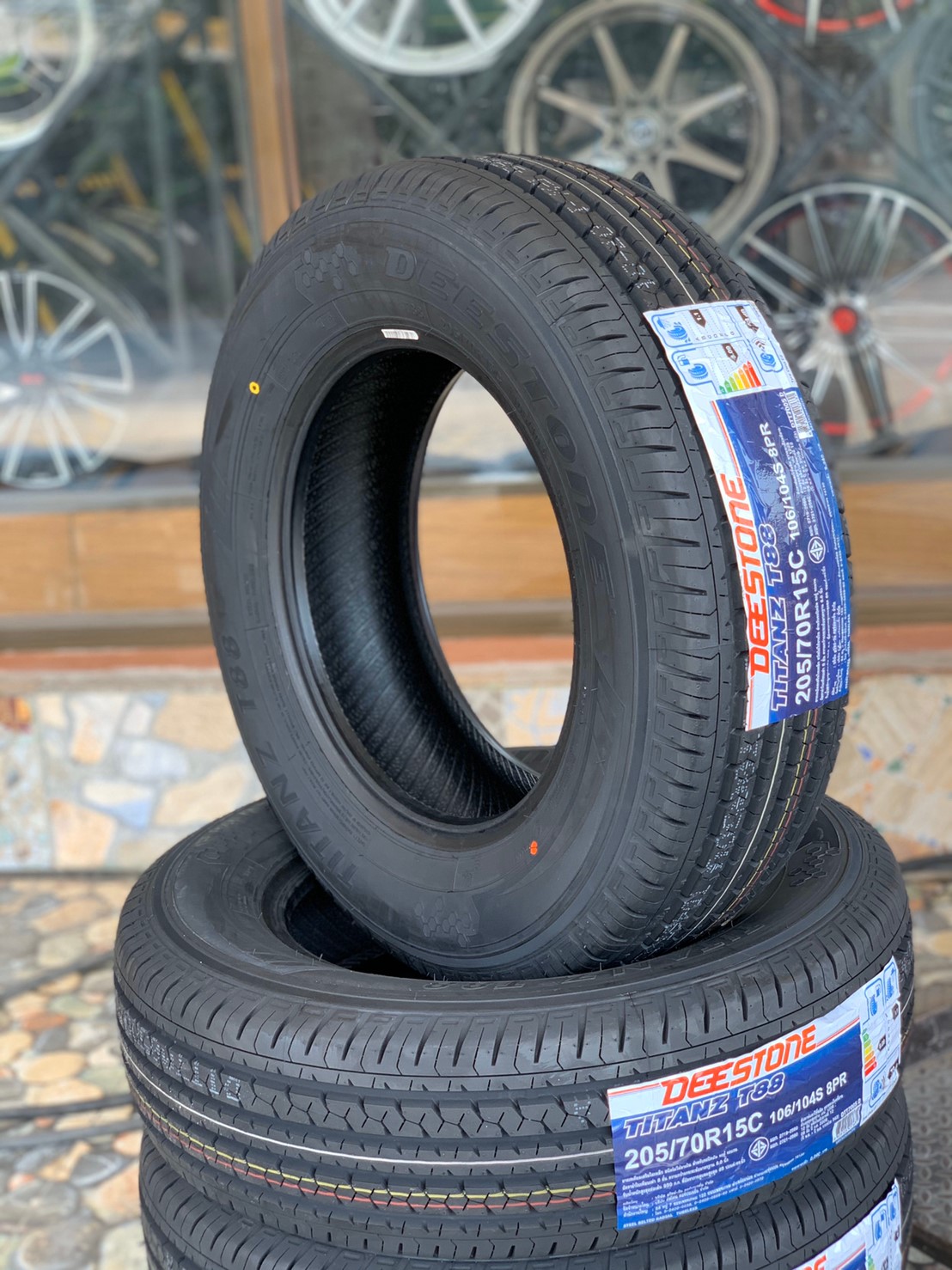 DEESTONE TITANZ T88 205/70R15 ยางใหม่ปี2020