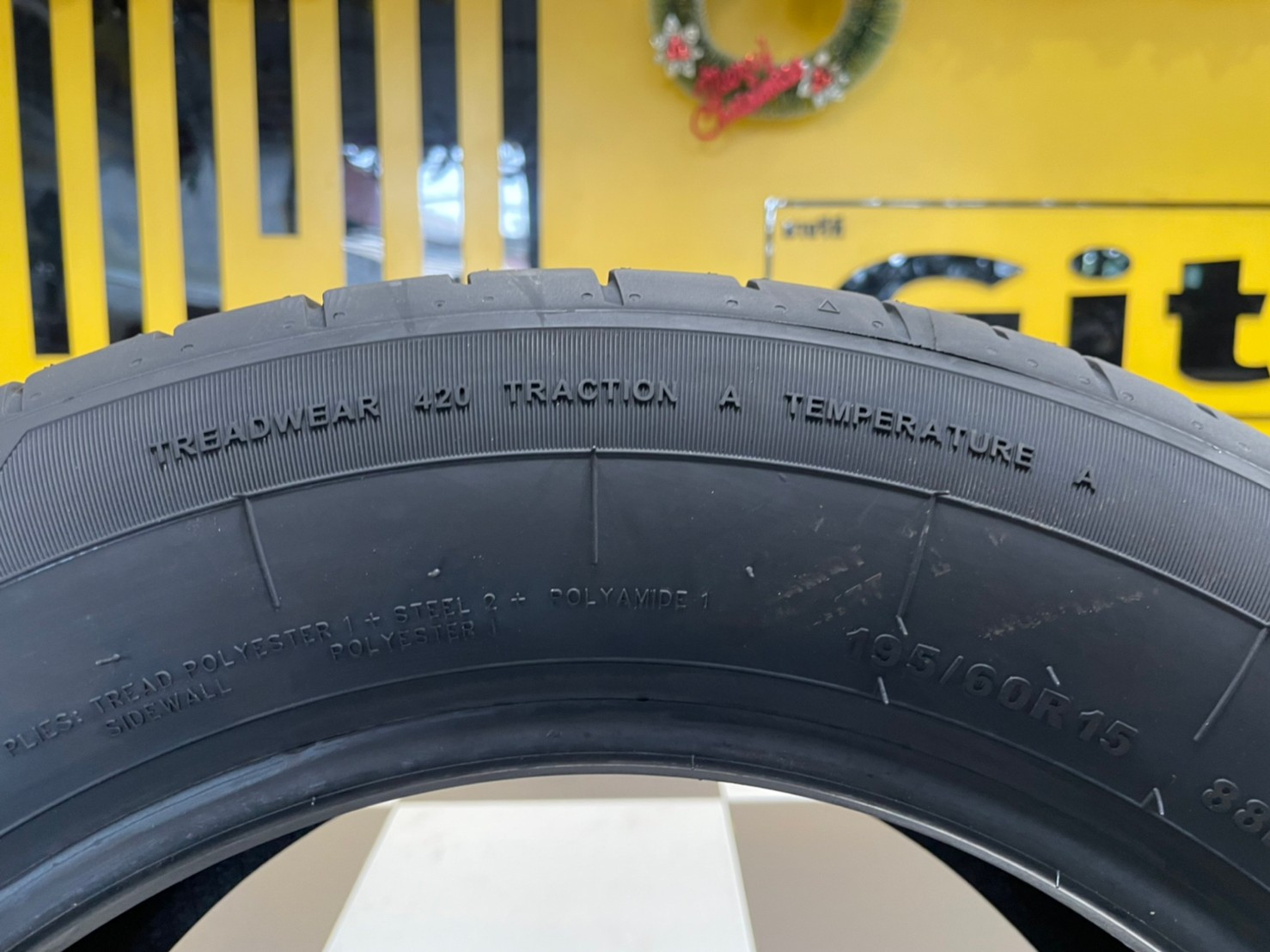 Giti Synergy H2 195/60R15 ยางใหม่ปี2023 ราคาโปรโมชั่นพิเศษ พร้อมติดตั้งฟรี