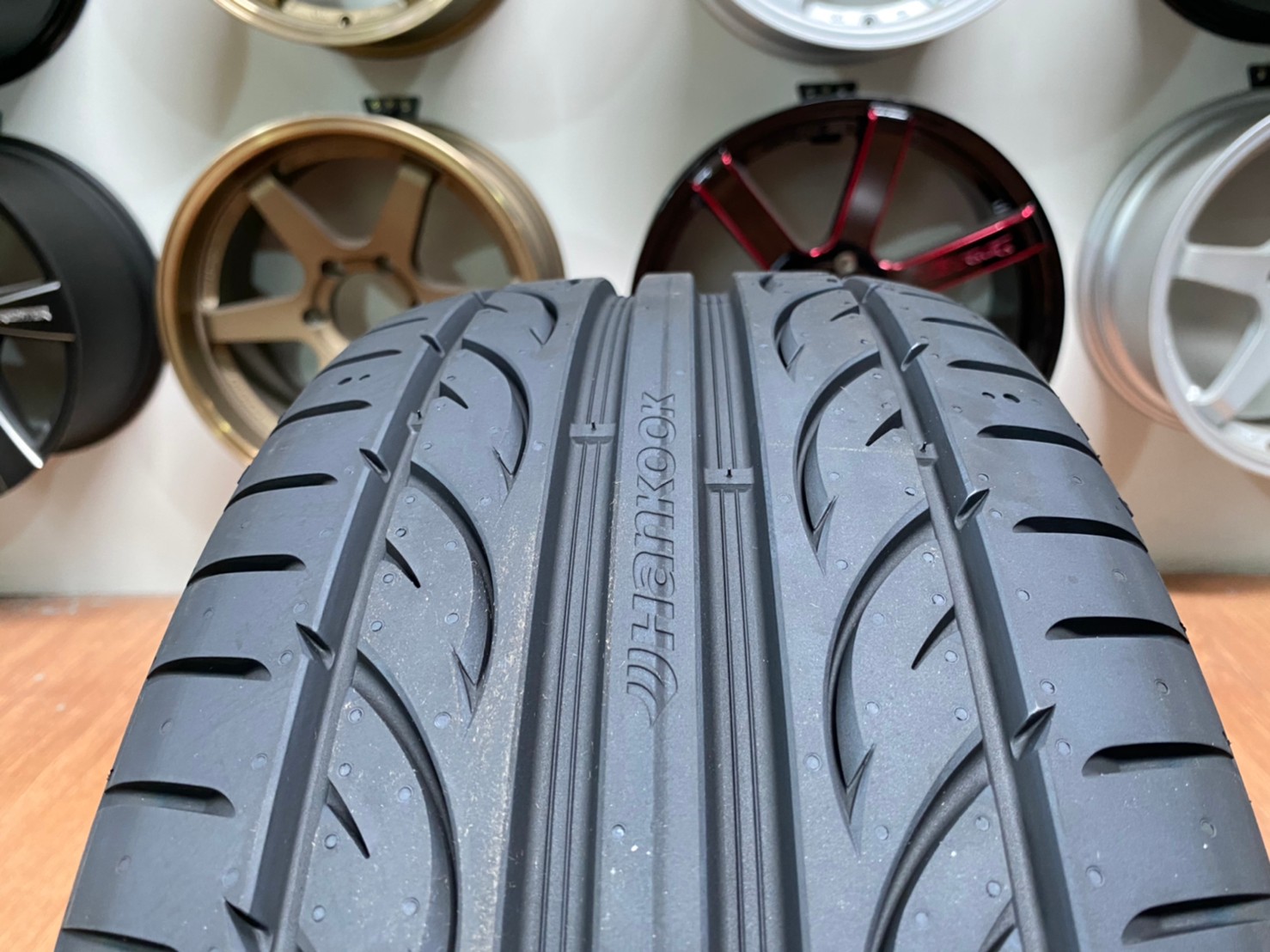 ยาง 225/45R17 Hankook V12ยางใหม่2020 ยางสมรรถนะสูง คุณภาพดีนุ่มเงียบ