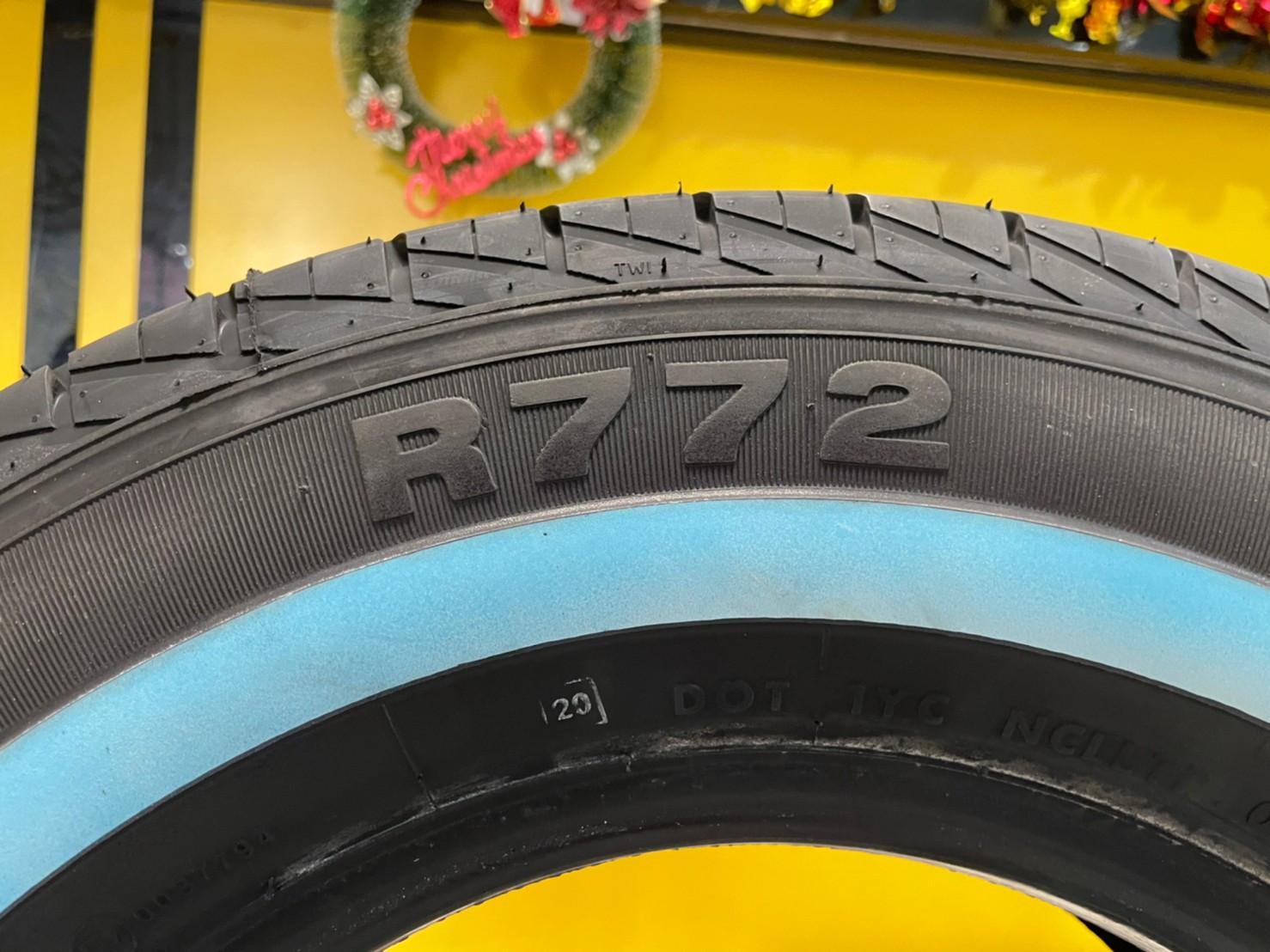 ยางขอบขาวแท้ ATLAS R772 195R14 ยางใหม่ปี2023