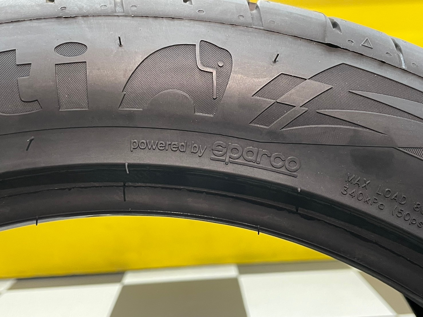 GITI SPORT S2 245/45R18 ยางใหม่ปี2024
