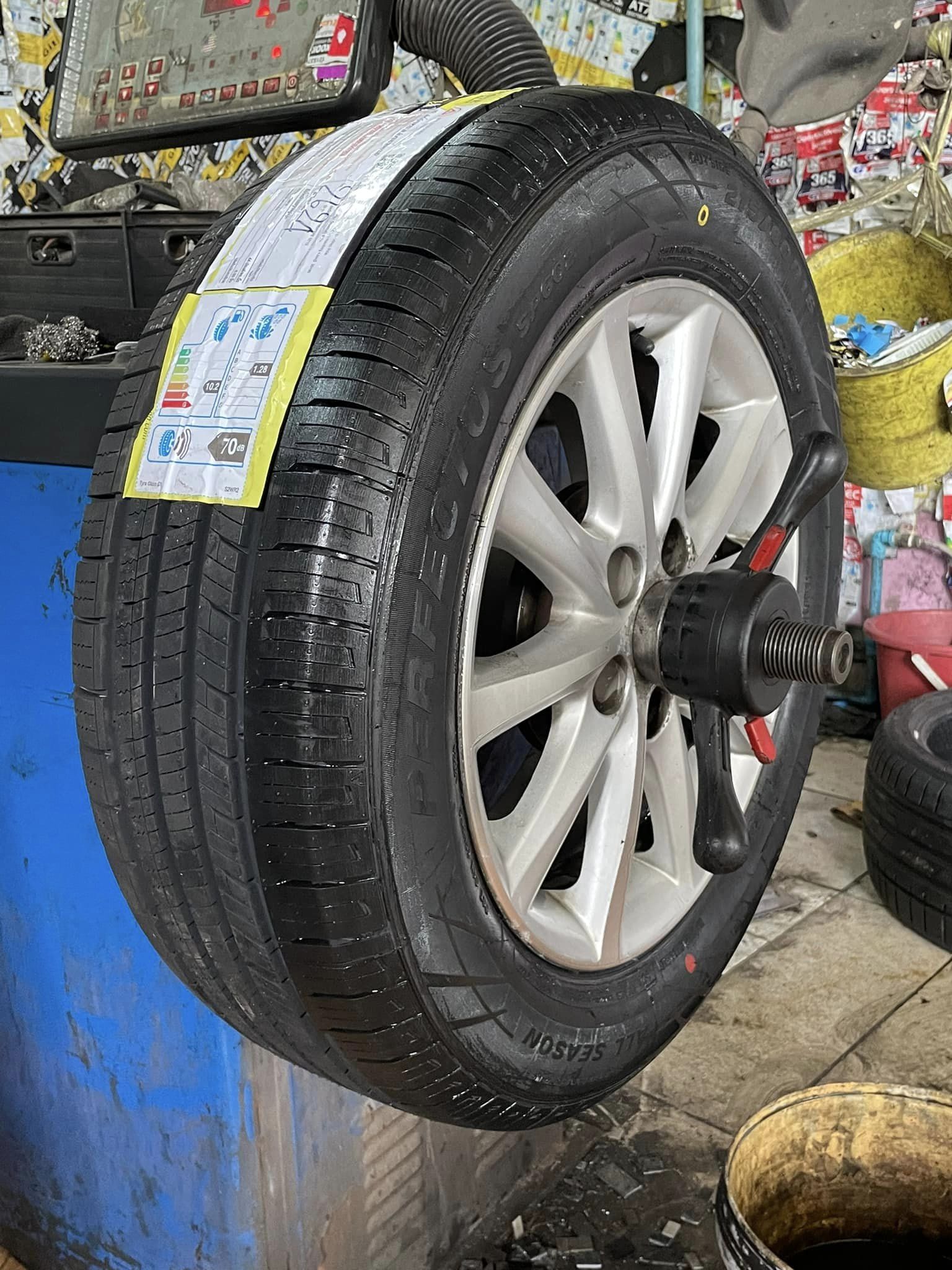 #TOYOTA_CAMRYเปลี่ยนยาง #AUSTONE_SP602_215/60R16 #บริการตั้งศูนย์🛠