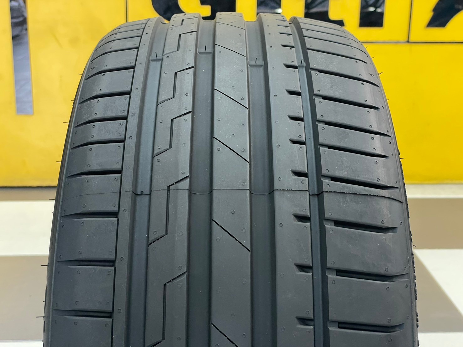 GITI SPORT S2 255/35R19 ยางใหม่ปี2024