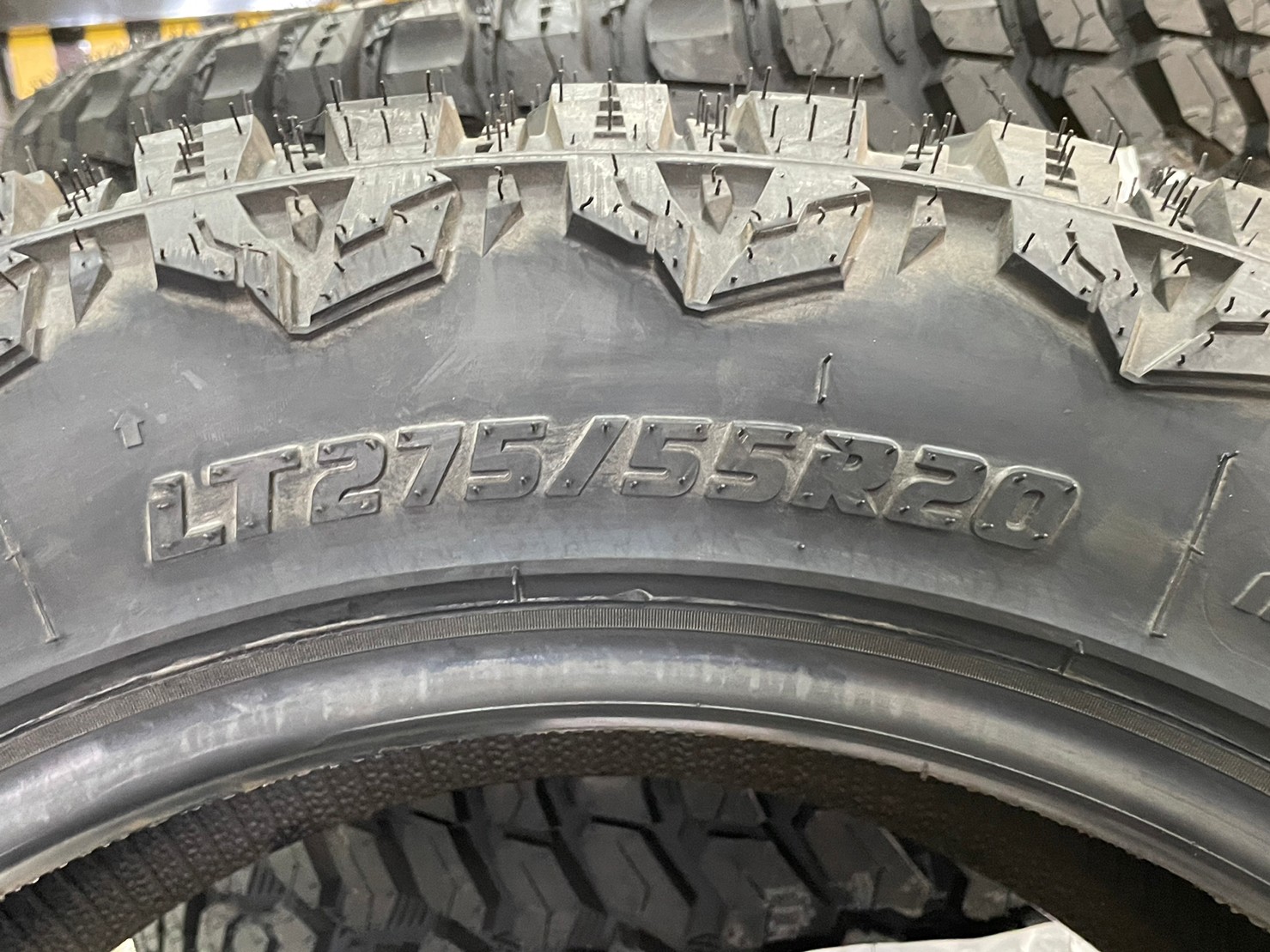 275/55R20 ยาง RADAR Renegade R/T ยางใหม่ปี2023 (โปรโมชั่นพิเศษ)
