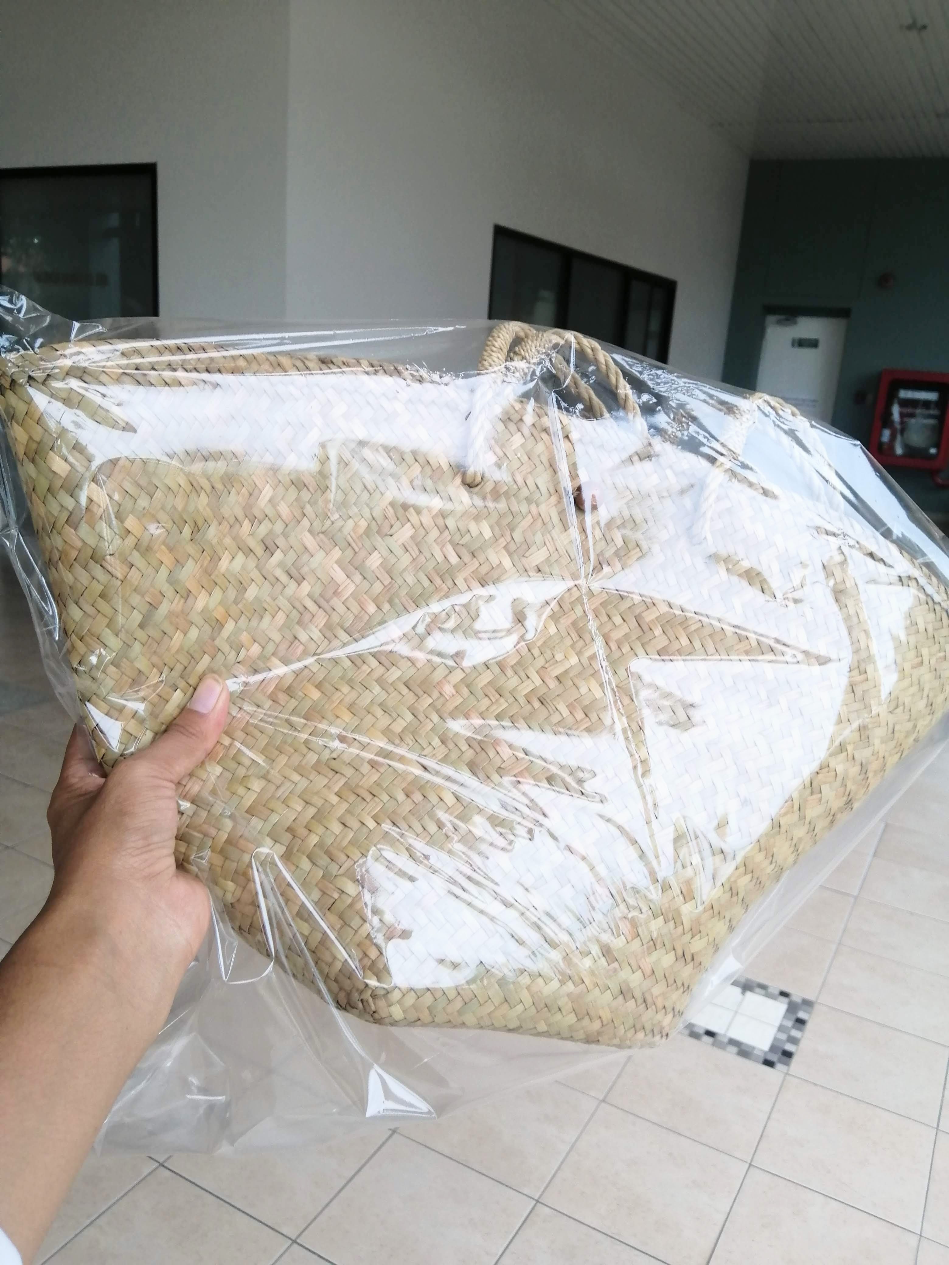 BSS603B: กระเป๋าสานสายสะพาย ราคาส่ง 12 ใบ