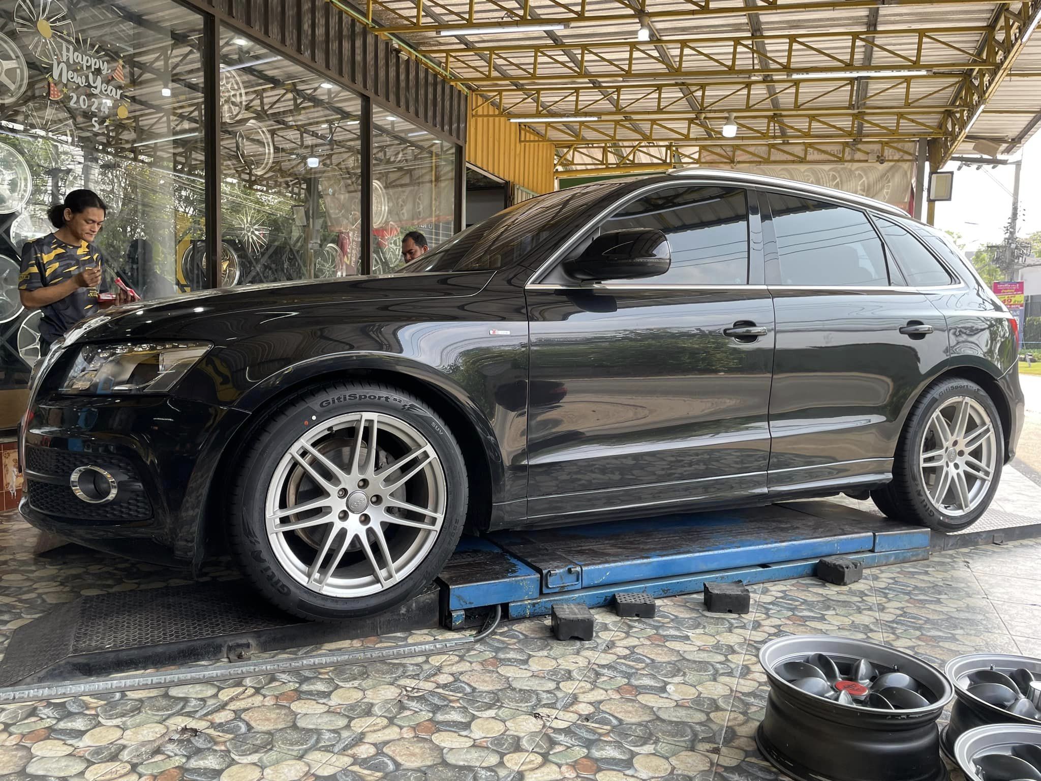 #AUDI_Q5❤️ 🛞🐘#GITI #SportS2_255/45R20🛞🐘