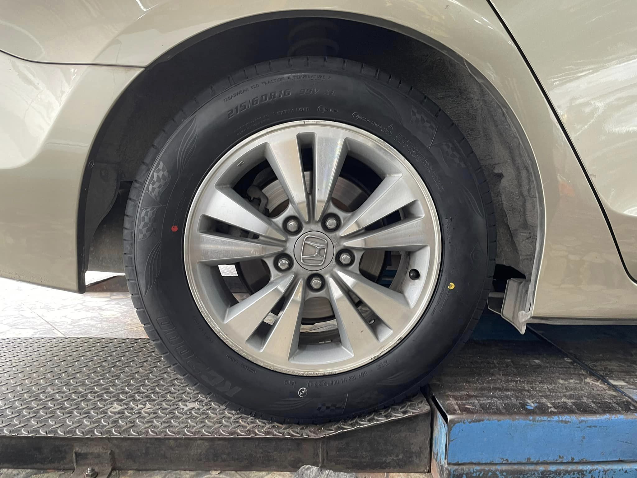 🚘 #HONDA_ACCORD❤️ #OTANI #KC2000 215/60R16🔥 🔥🔥