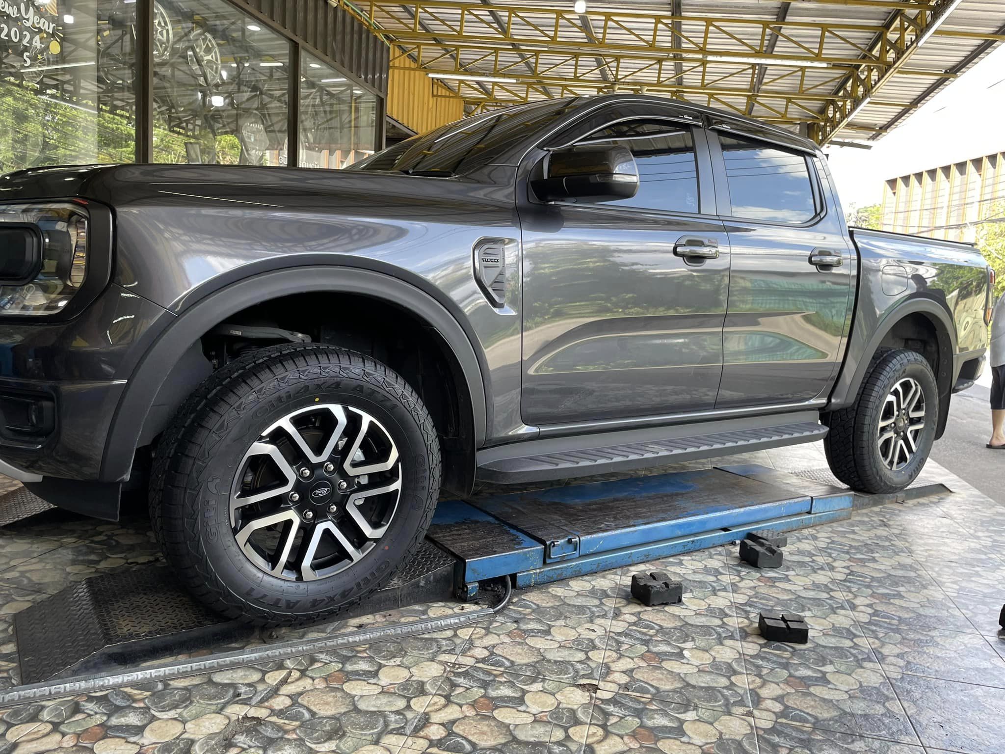 FORD_RANGER❗️ ยางจีที GITI 4x4 AT71 265/65R18 ยางAllTerrian สายลุย คุณภาพดี ยางตัวหนังสือสีดำ