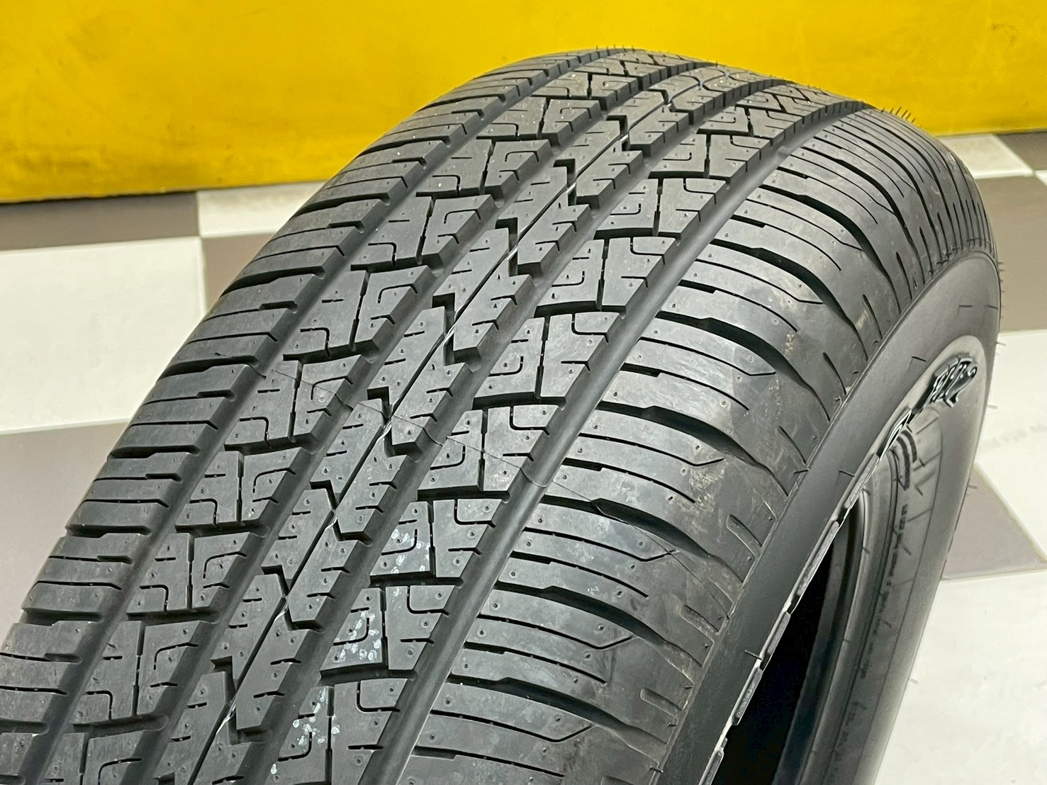 ยาง GT Radial Savero HT2 ขนาด 245/70R16 ยางใหม่ปี2025