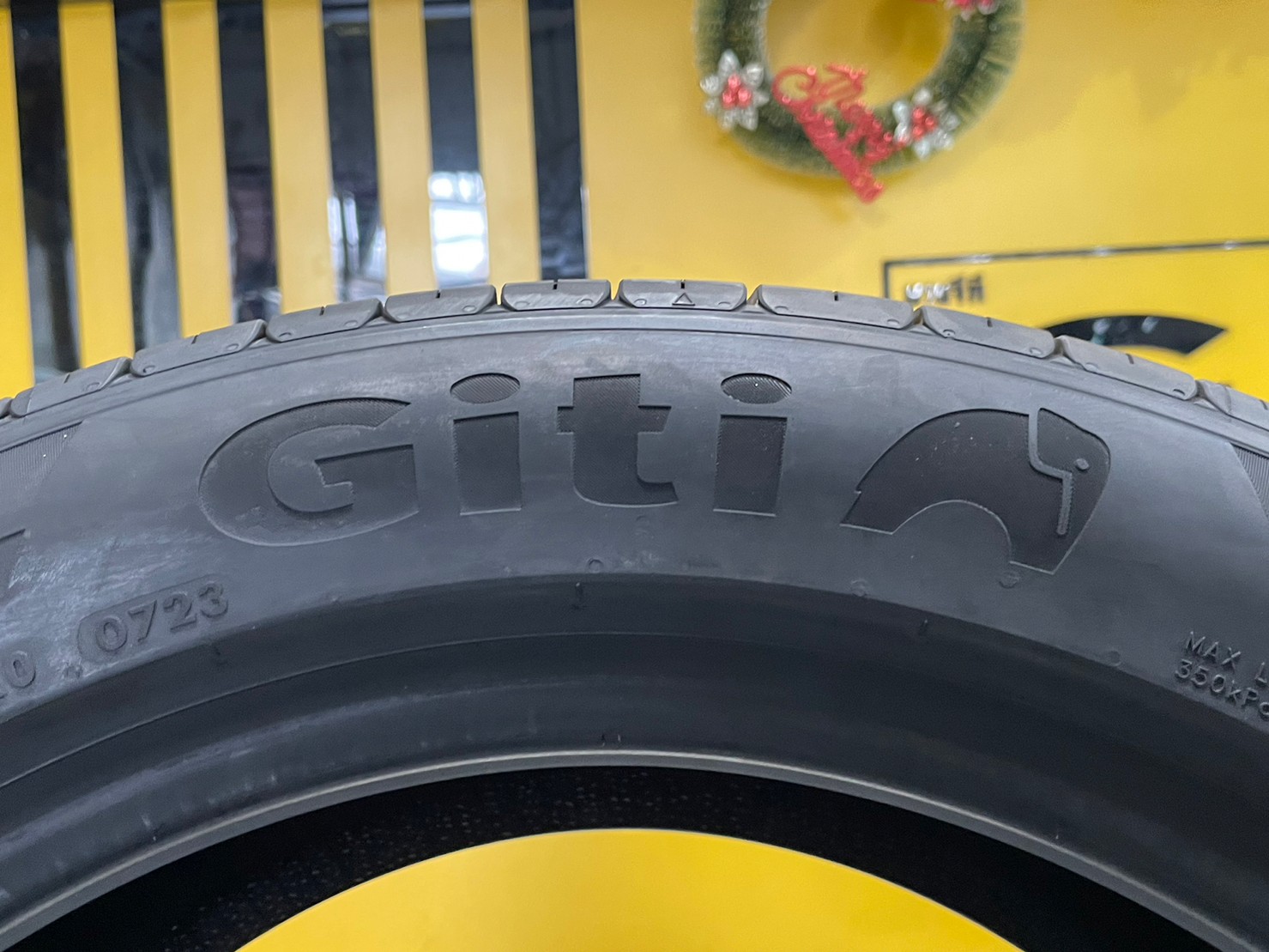 ยางใหม่ GITI Control P10 225/50R17 ยางใหม่ปี2023 ราคาโปรโมชั่นพิเศษ พร้อมติดตั้งฟรี