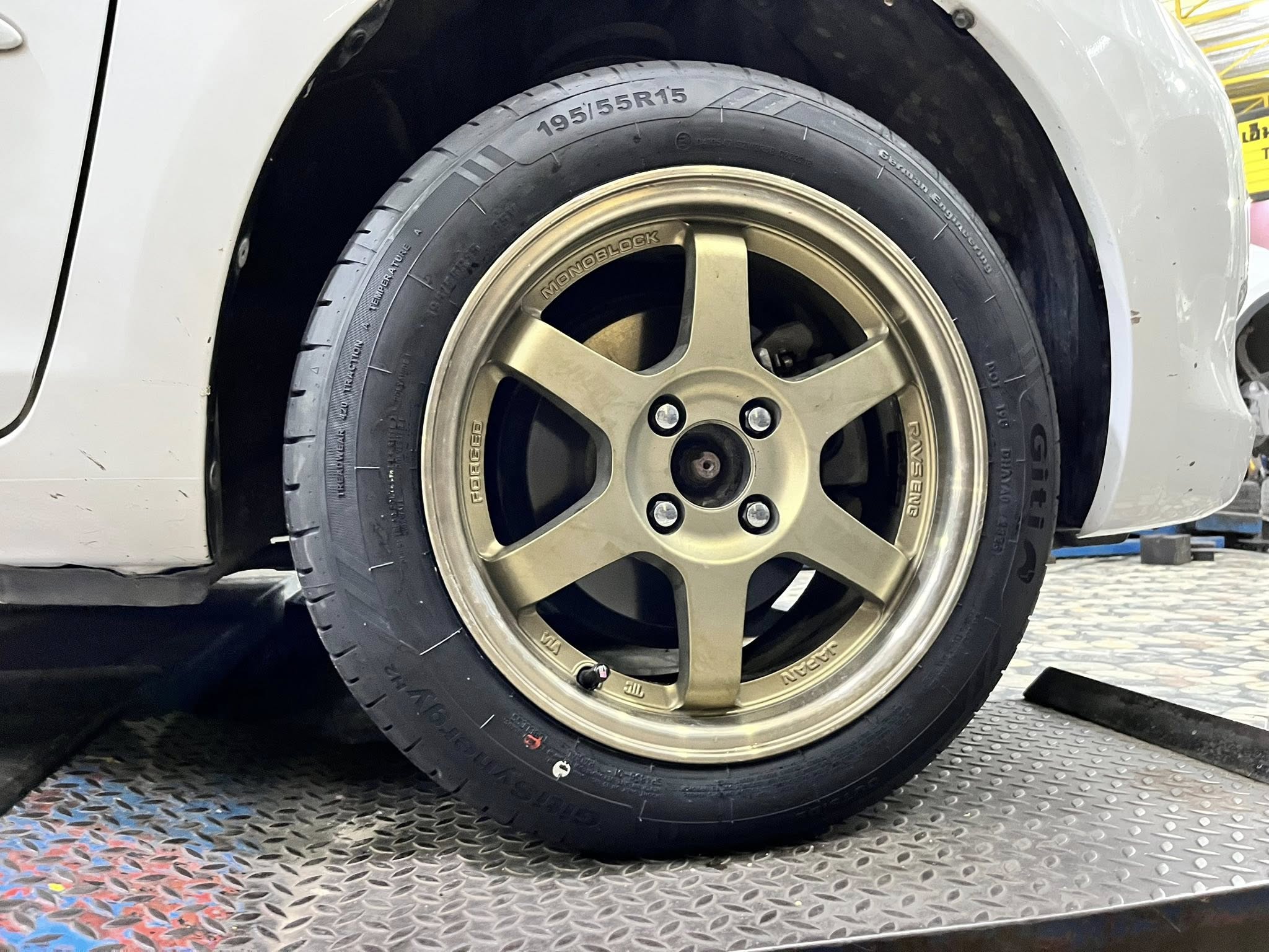 TOYOTA_VIOS🚘เปลี่ยนยาง 🛞🐘#GITI_SynergyH2_195/55R15