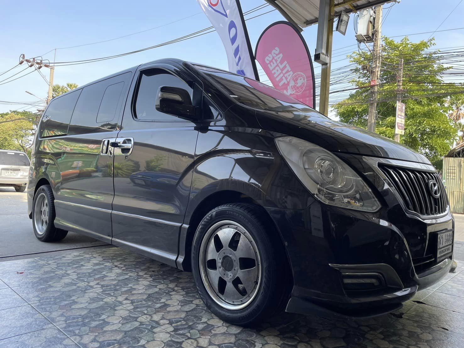 🛞❤️ #HYUNDAI_H1🚘เปลี่ยนยาง 💫 🛞🐘#KUMHO #ECSTA #PS71 235/50R18