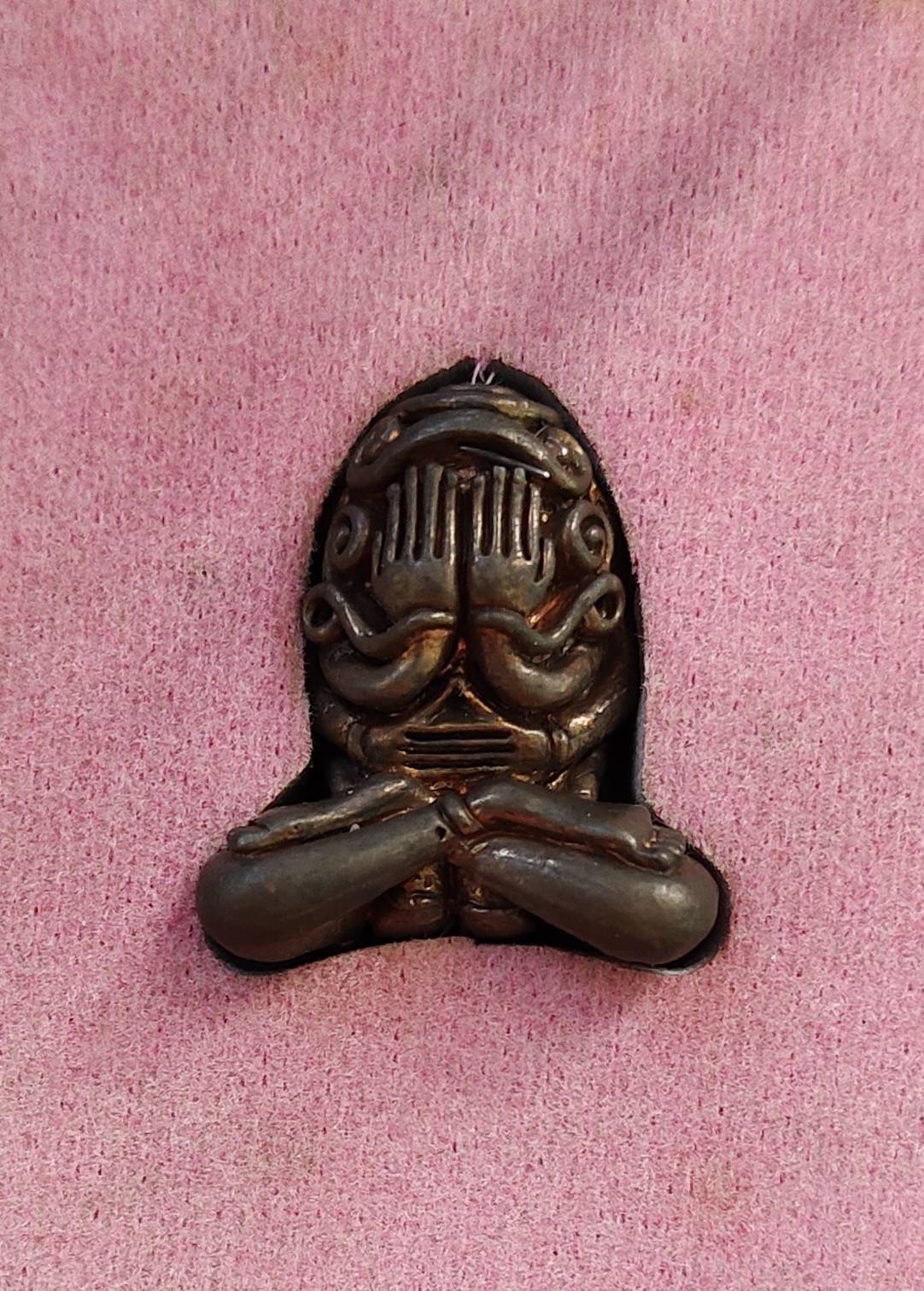 พระปิดตาอุตตโม พิมพ์ใหญ่ เนื้อชนวน หลวงพ่อสาคร วัดหนองกรับ ไตรมาส ปี 2553