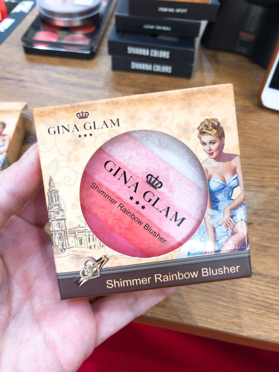 Gina glam rainbow blusher G87