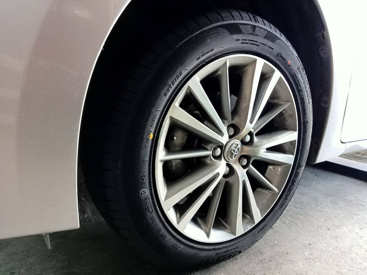 🚘 #TOYOTA_ALTIS #มั่นใจใช้ยางโอตานิ เปลี่ยนยาง #OTANI_KC2000_205/55R16