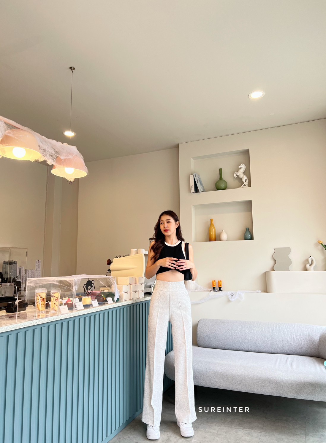 กางเกงทรงกระบอกกลาง ขอบ3นิ้ว ซิปซ่อนด้านหลัง ผ้าชาเนล นิ่ม หนา