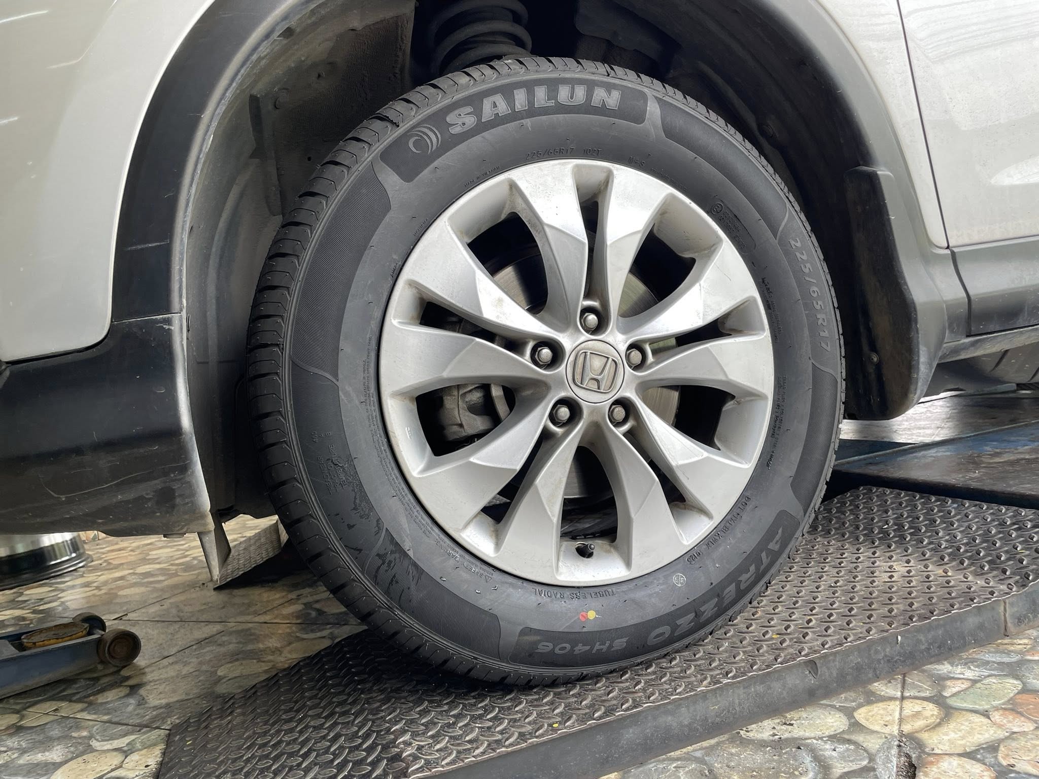 #HONDA_HRV🚘❤️💫 🛞🐘#SAILUN_SH406_225/65R17