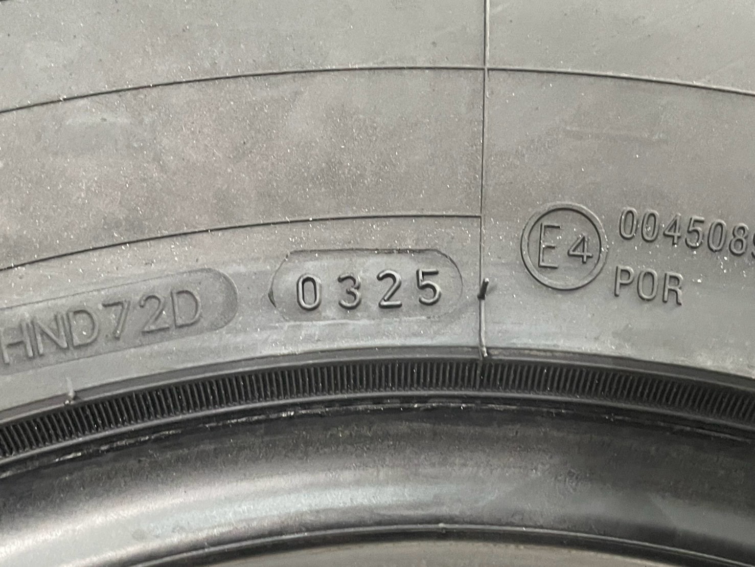 ยางใหม่ดีสโตน 235/75R15 Deestone Power Cruz รุ่น MUD TERRAIN - MT431 (แก้มขาว) ยางใหม่ปี2025