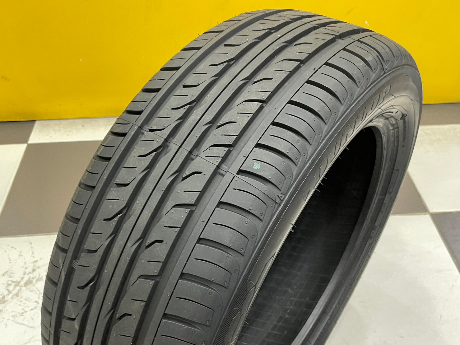 DUNLOP GRANDTREK PT3 235/55R19 ยางใหม่ปี2023
